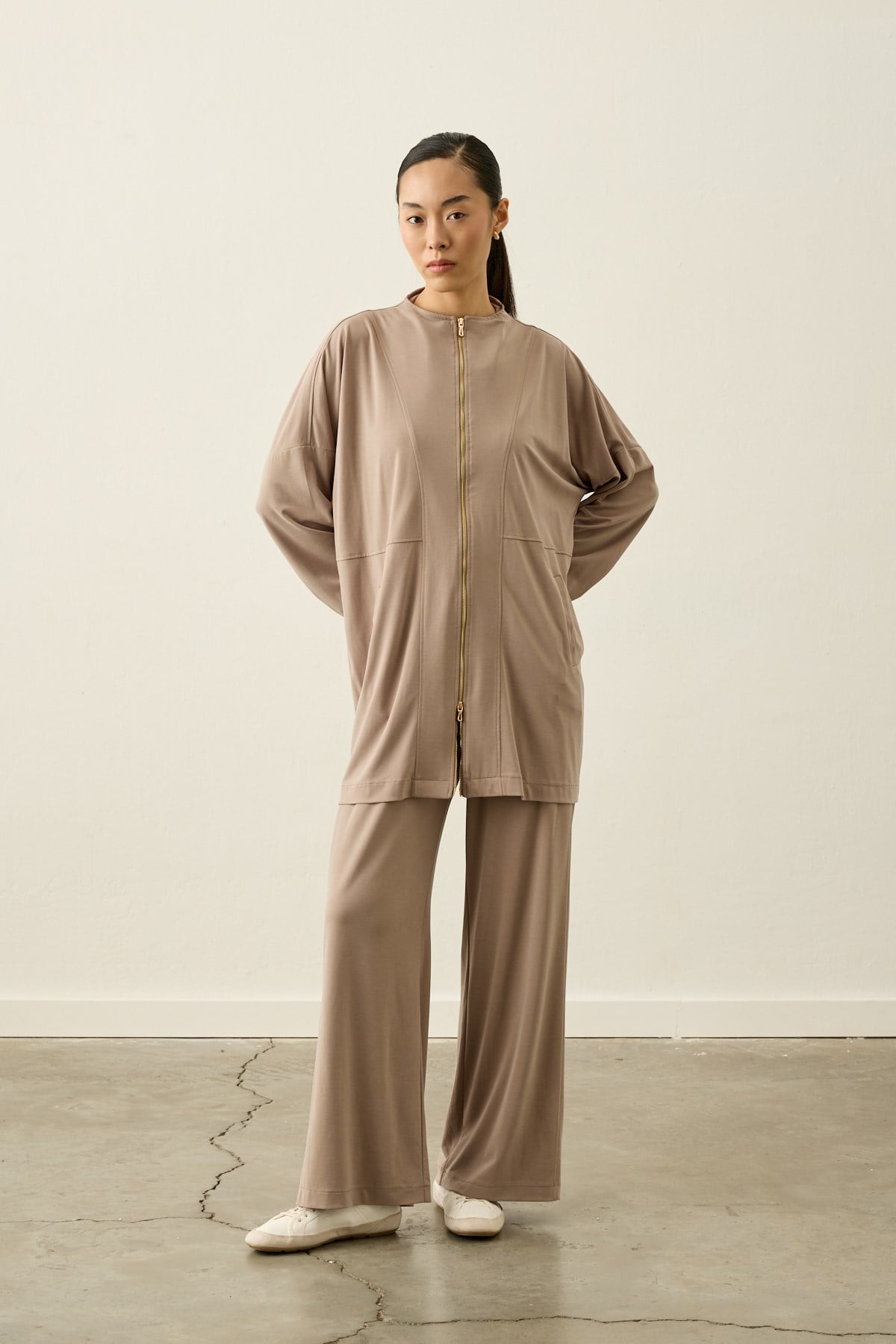 Leila Dikiş Detaylı Örme Rayon Pantolonlu Takım VİZON