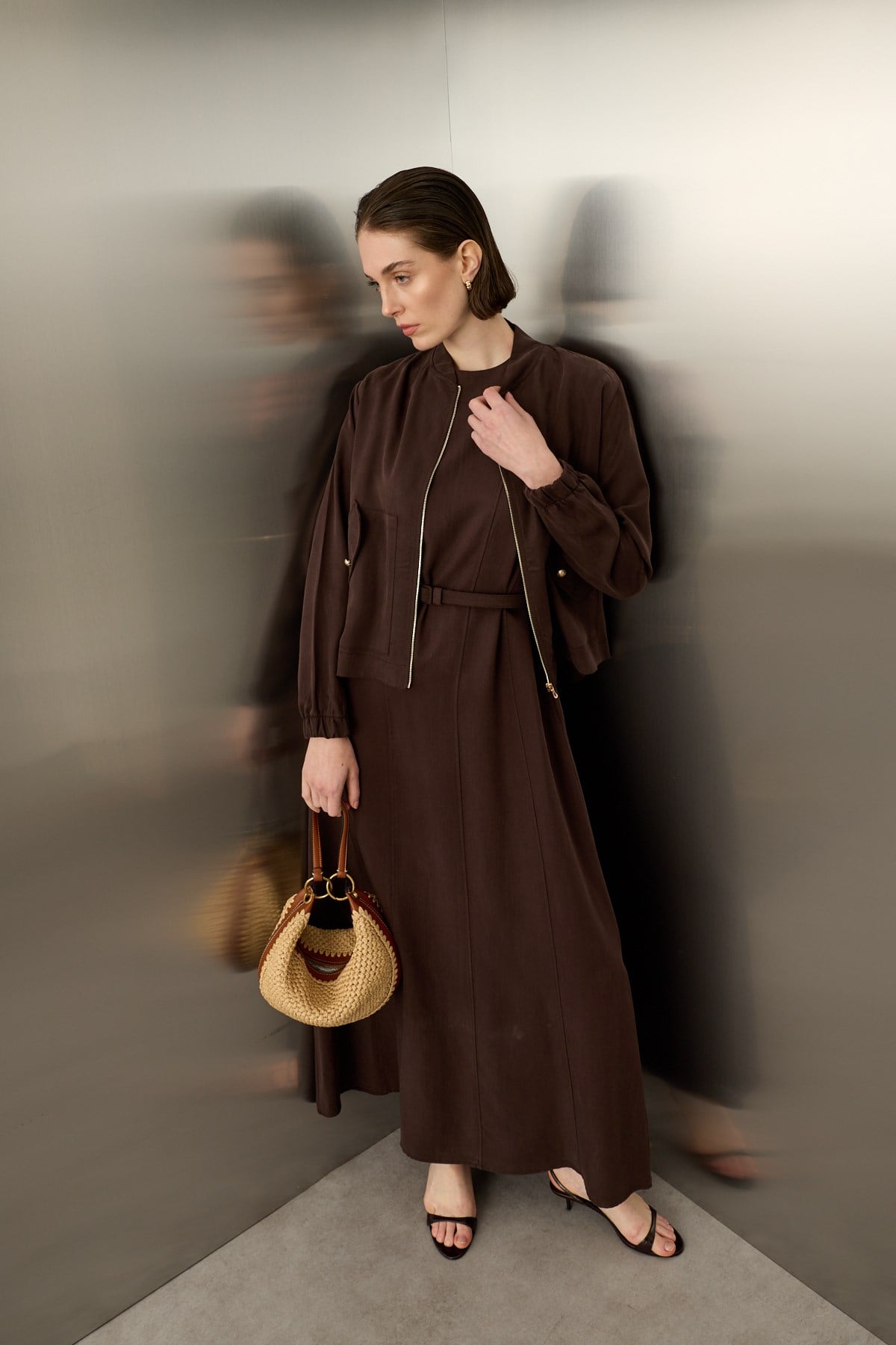 Mona Kolej Yaka Lyocell İçlik Elbiseli Takım KAHVERENGİ