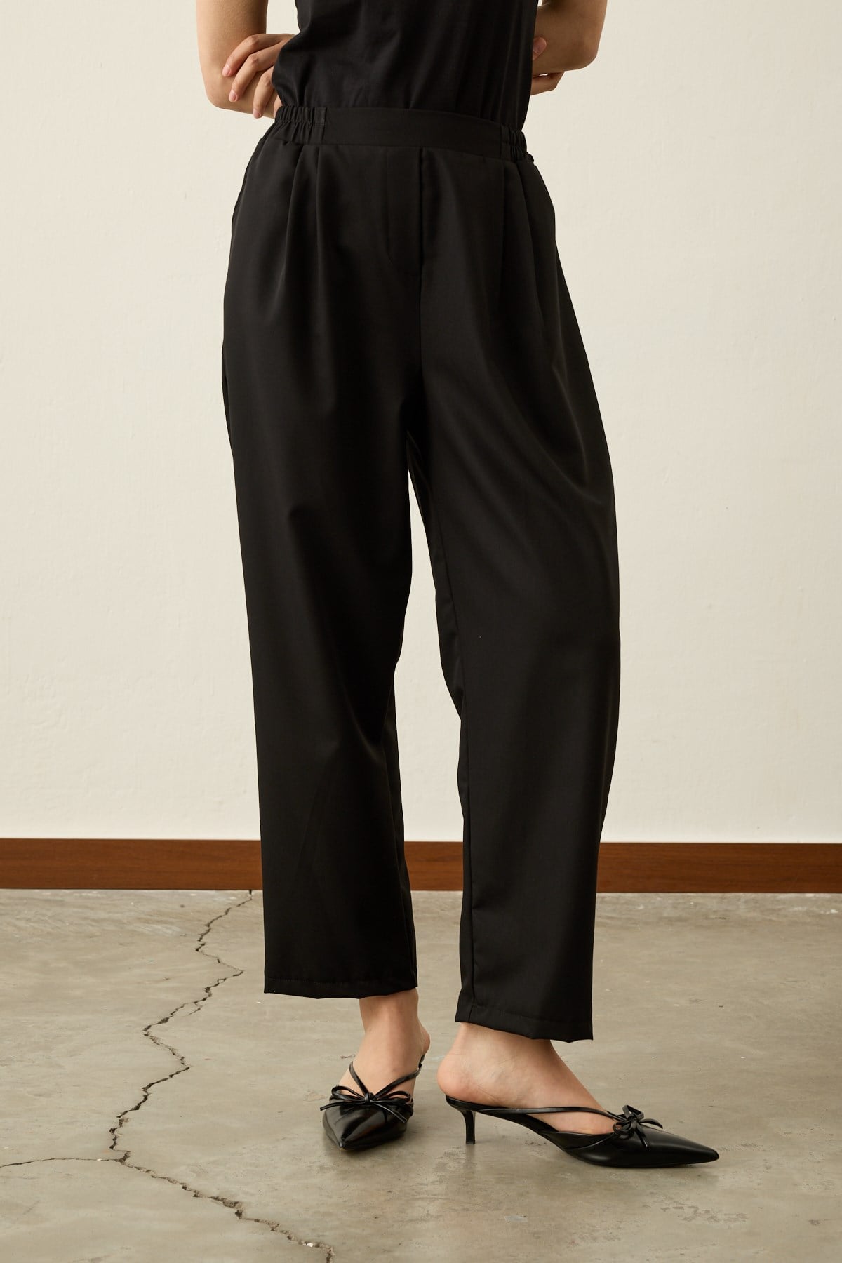 Poliviskon Havuç Pantolon SİYAH