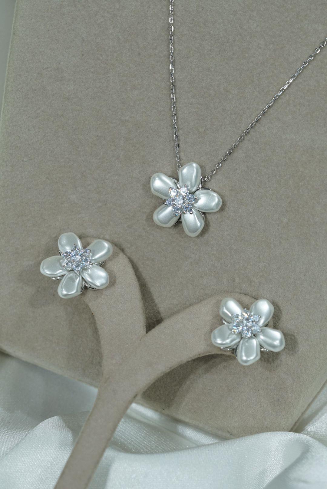 Çiçek İnci Takım