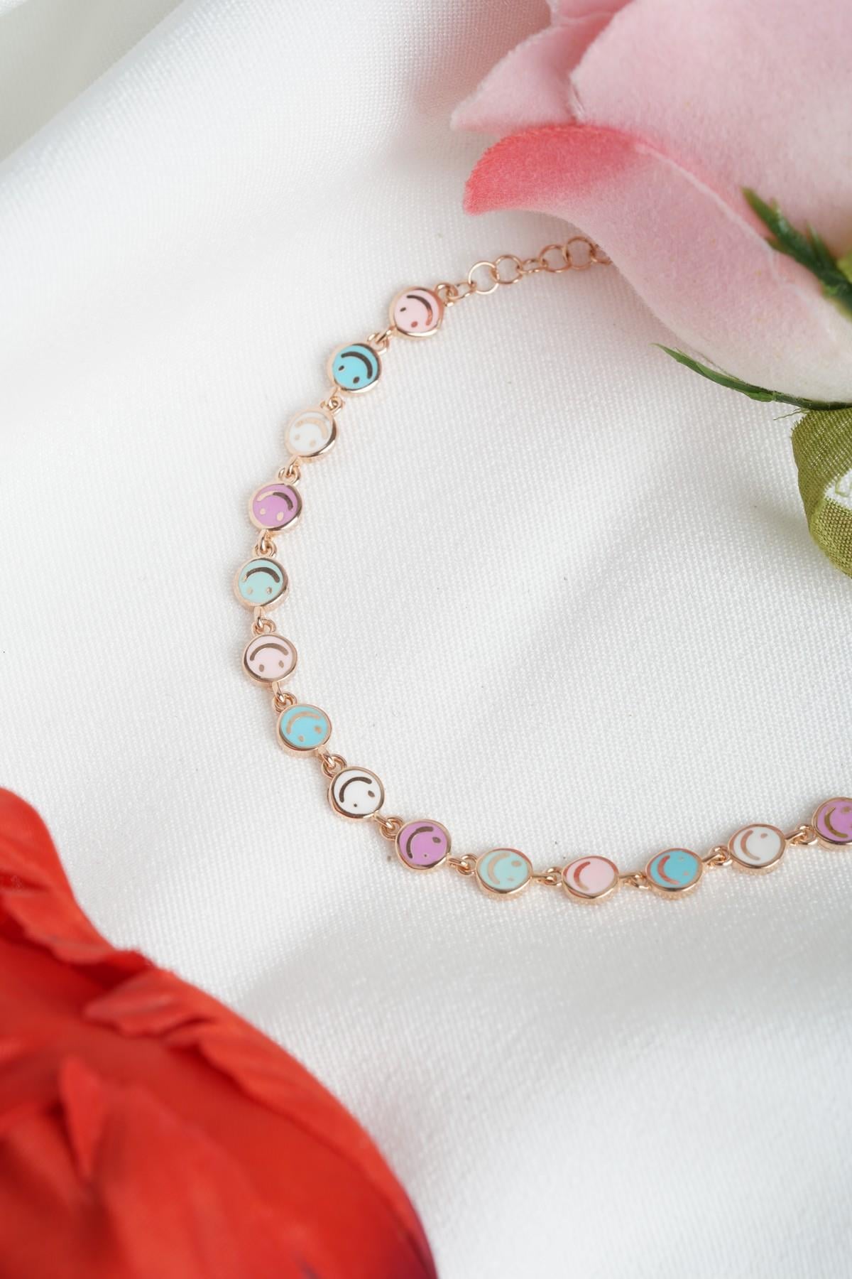 Güler Yüz Pullu Bileklik