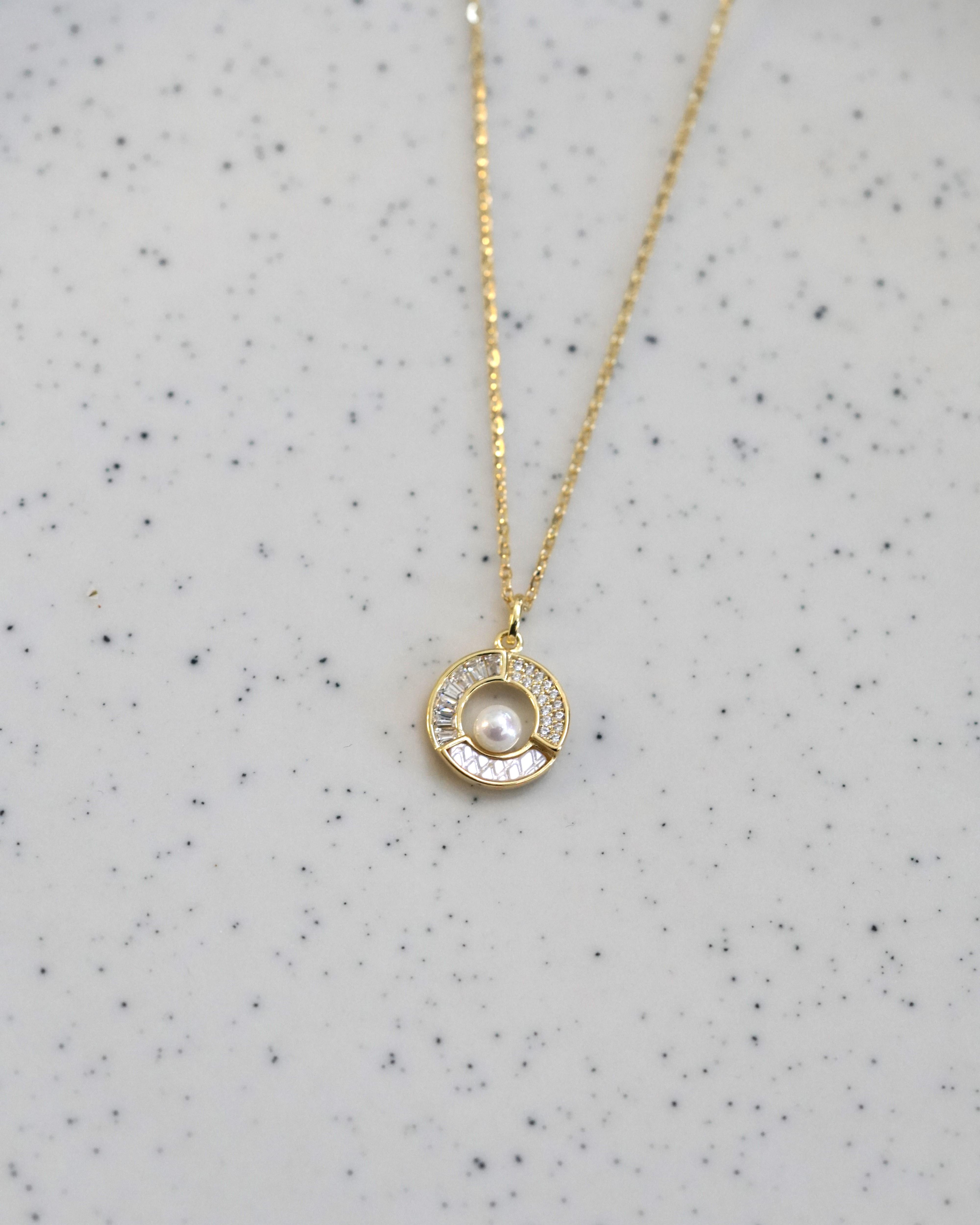 İncili Kolye Sedefli