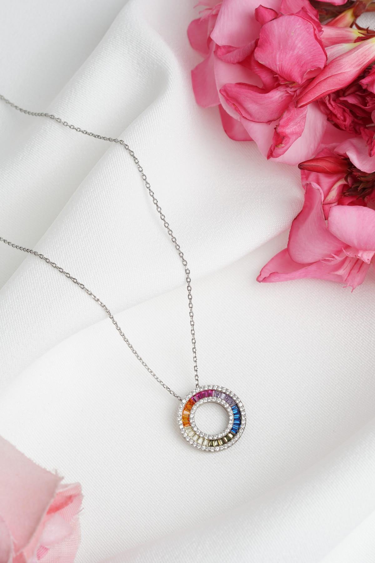 Renkli Baget Taşlı Kolye