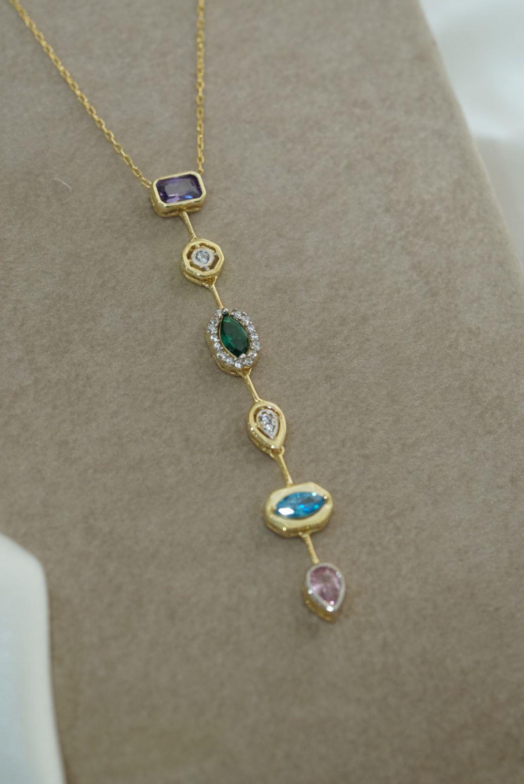 Renkli Taşlı Y Kolye