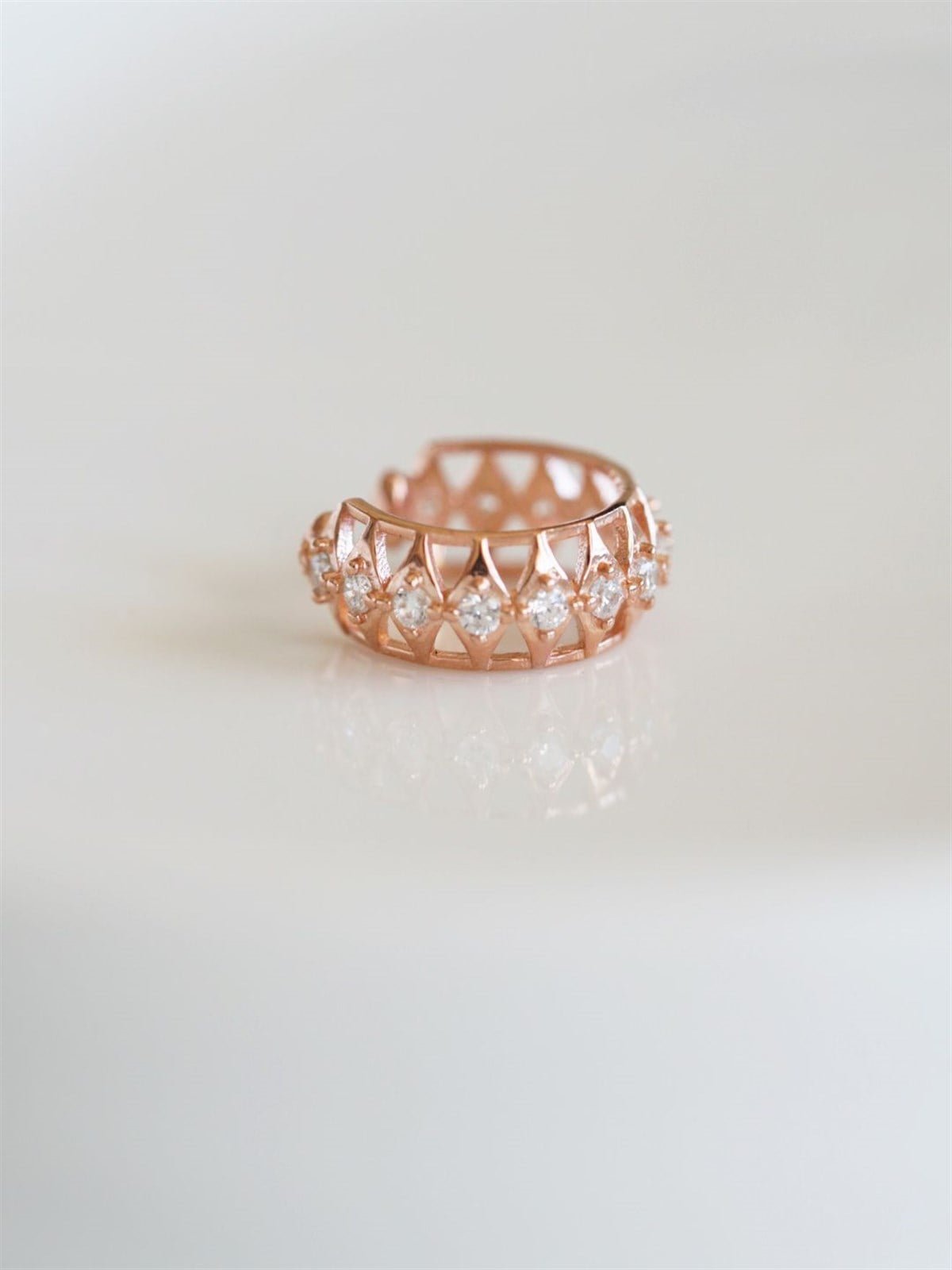 Taşlı Kıkırdak Küpe