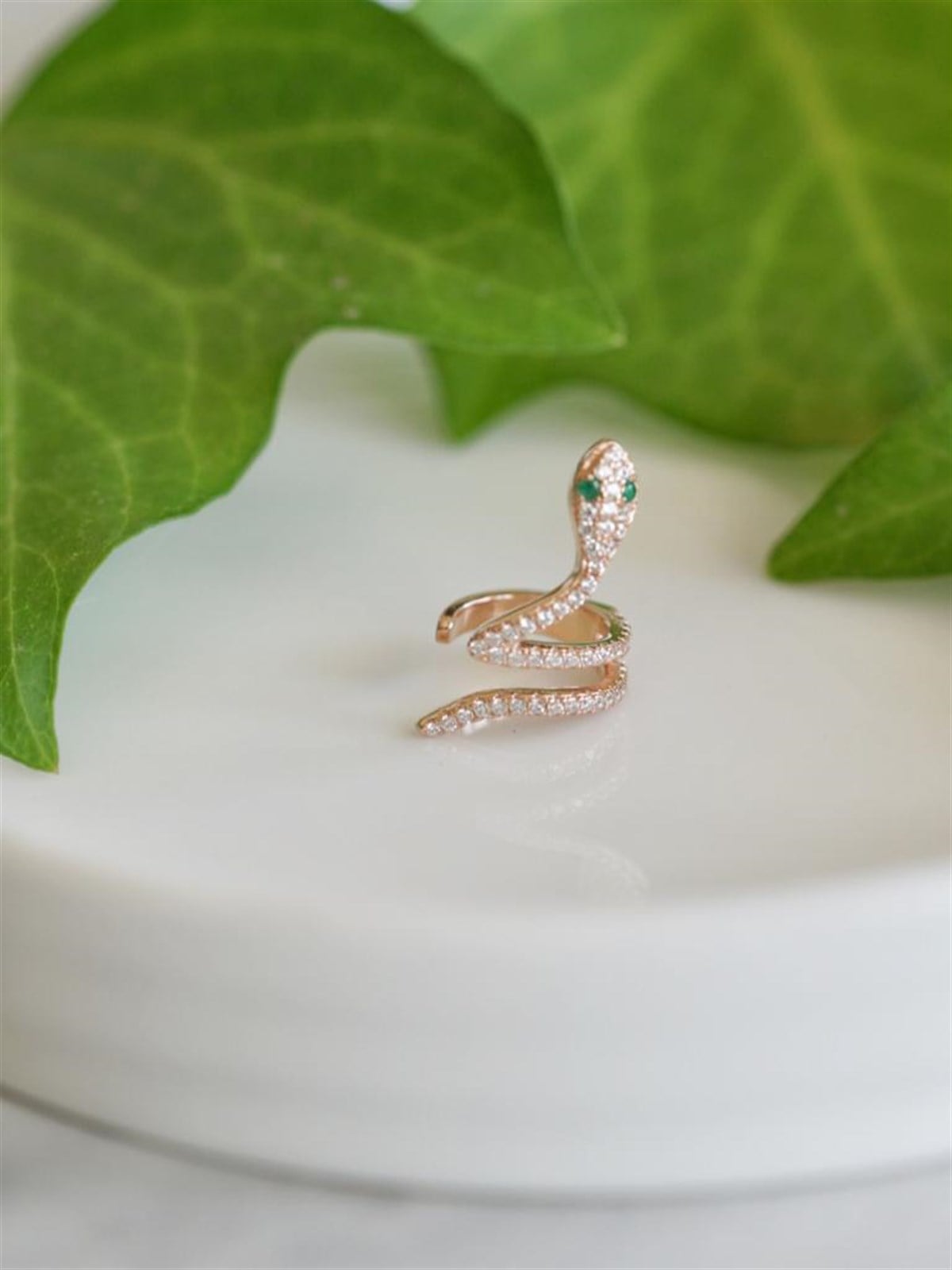 Yılan Kıkırdak Küpe