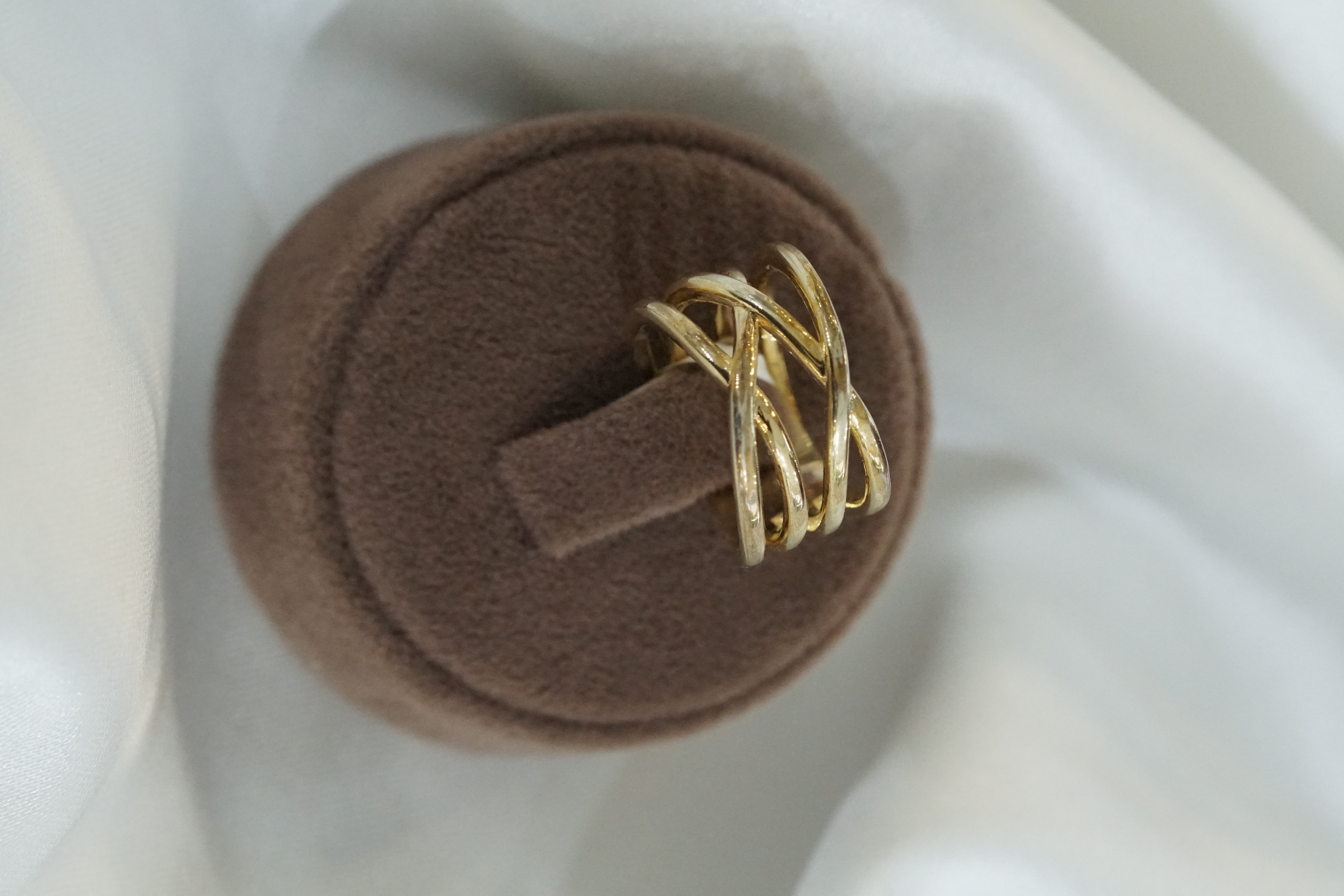 Çapraz Bant Yüzük