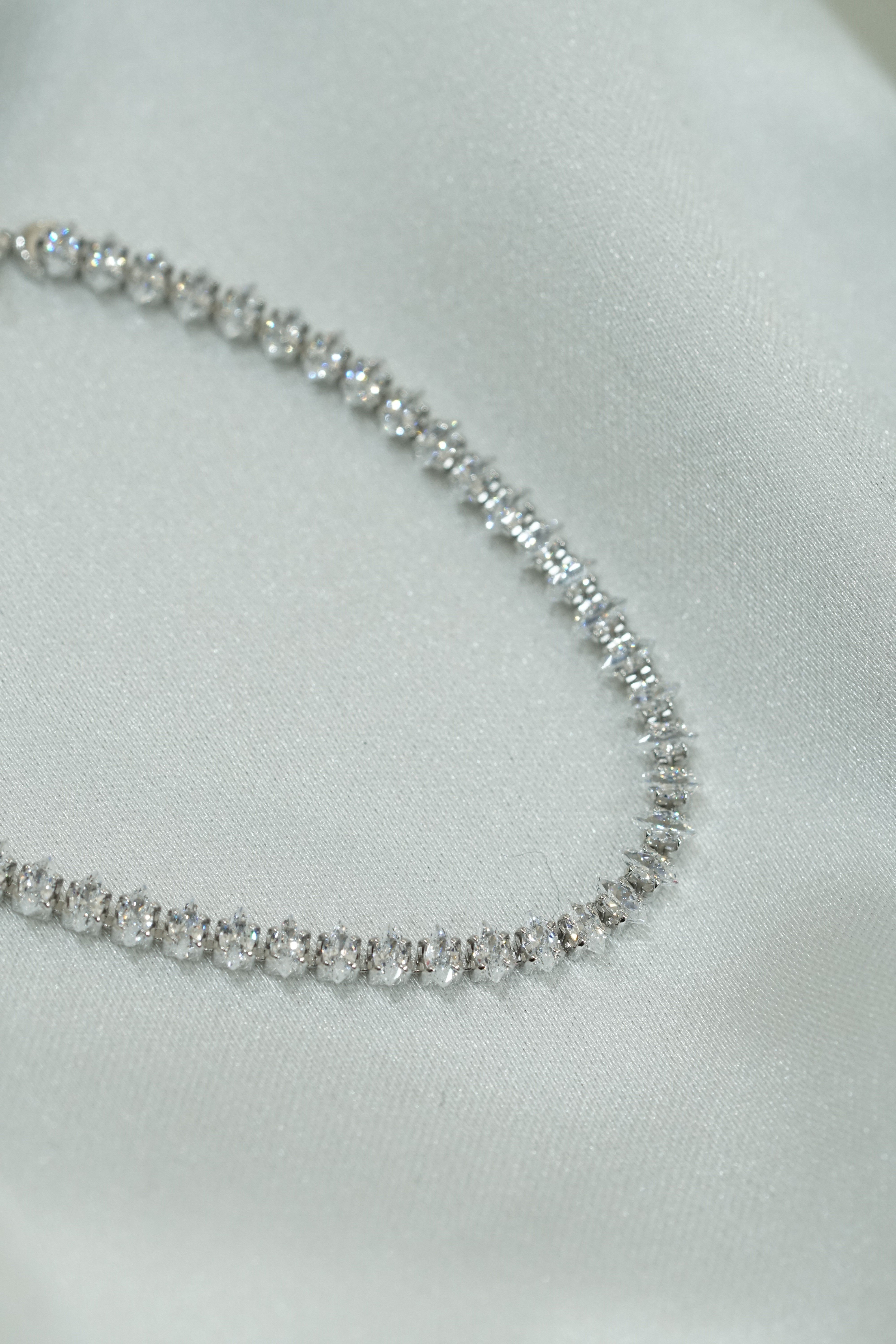 Diken Suyolu Bileklik