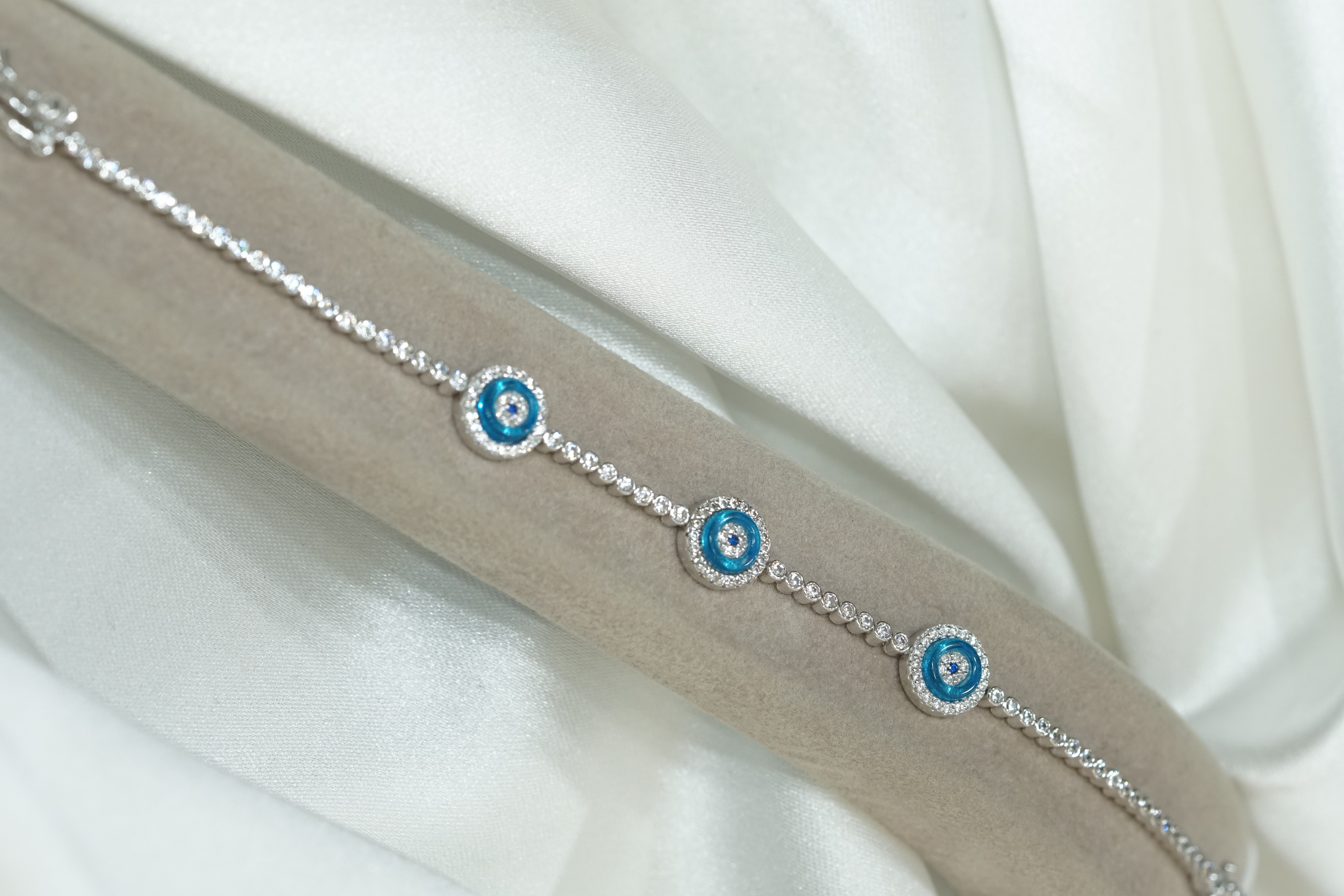 Mavi Camgöz Bileklik