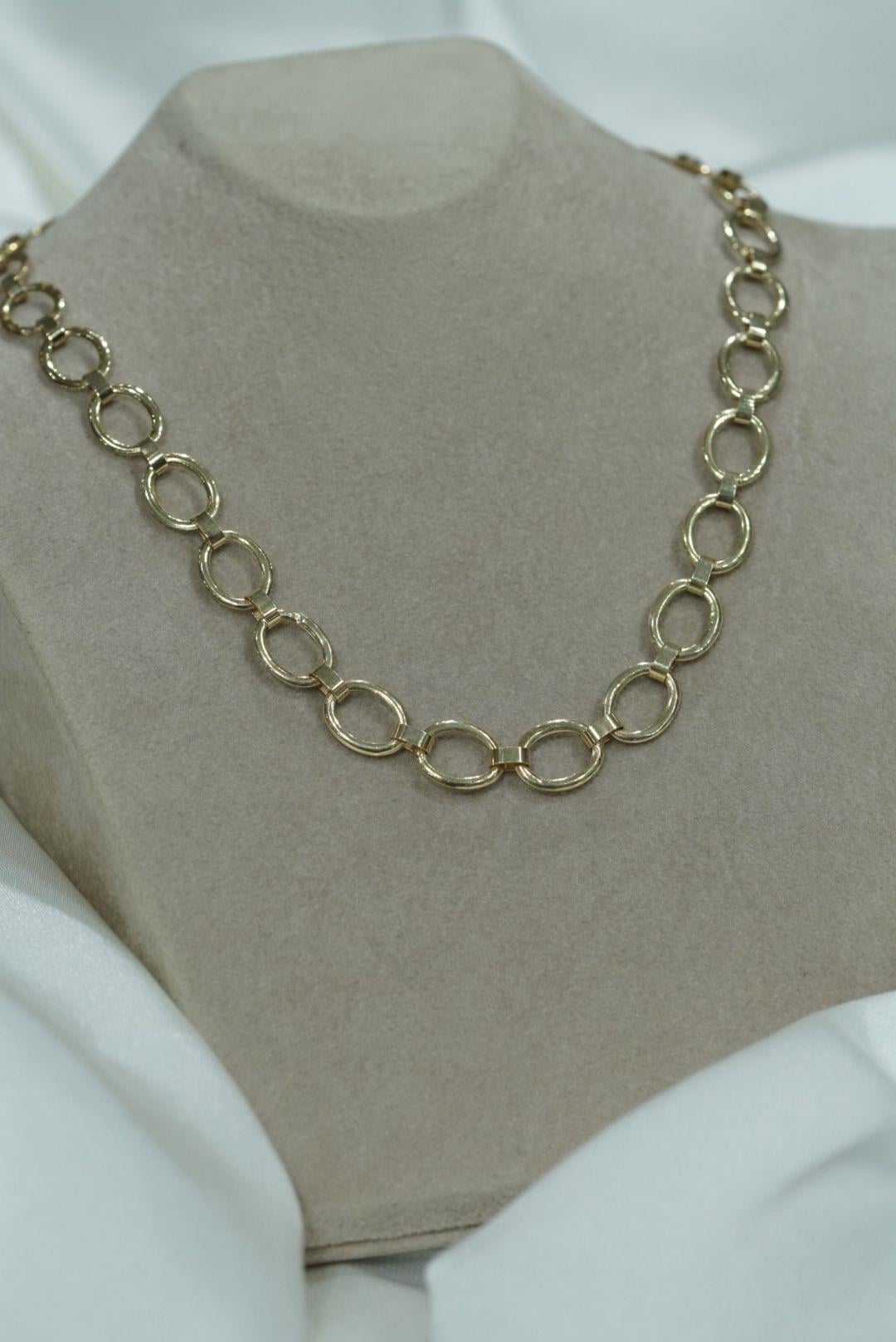 Oval Halka Zincir Kolye