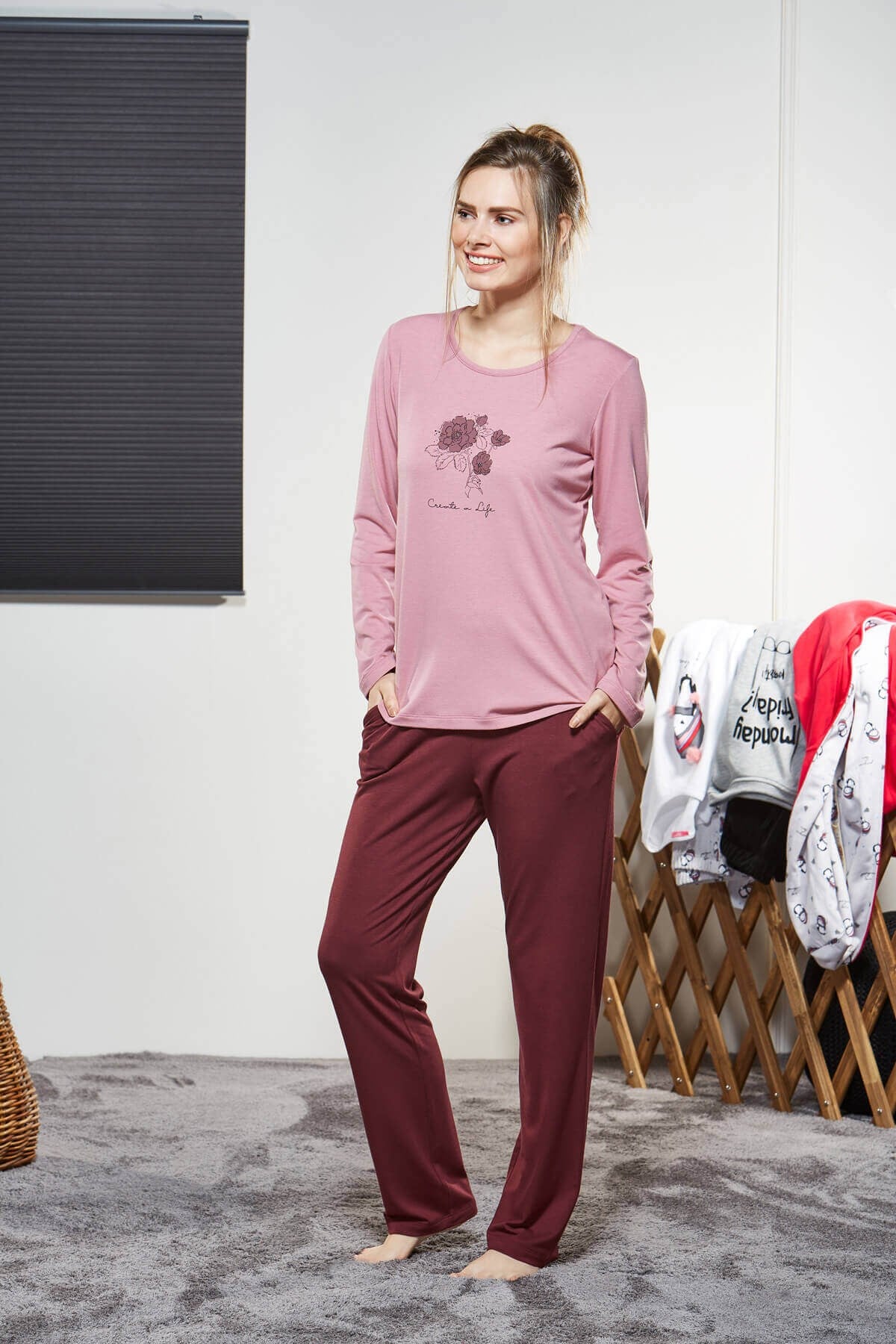 PJS Kadın Çiçek Desenli Pembe Pijama Takımı