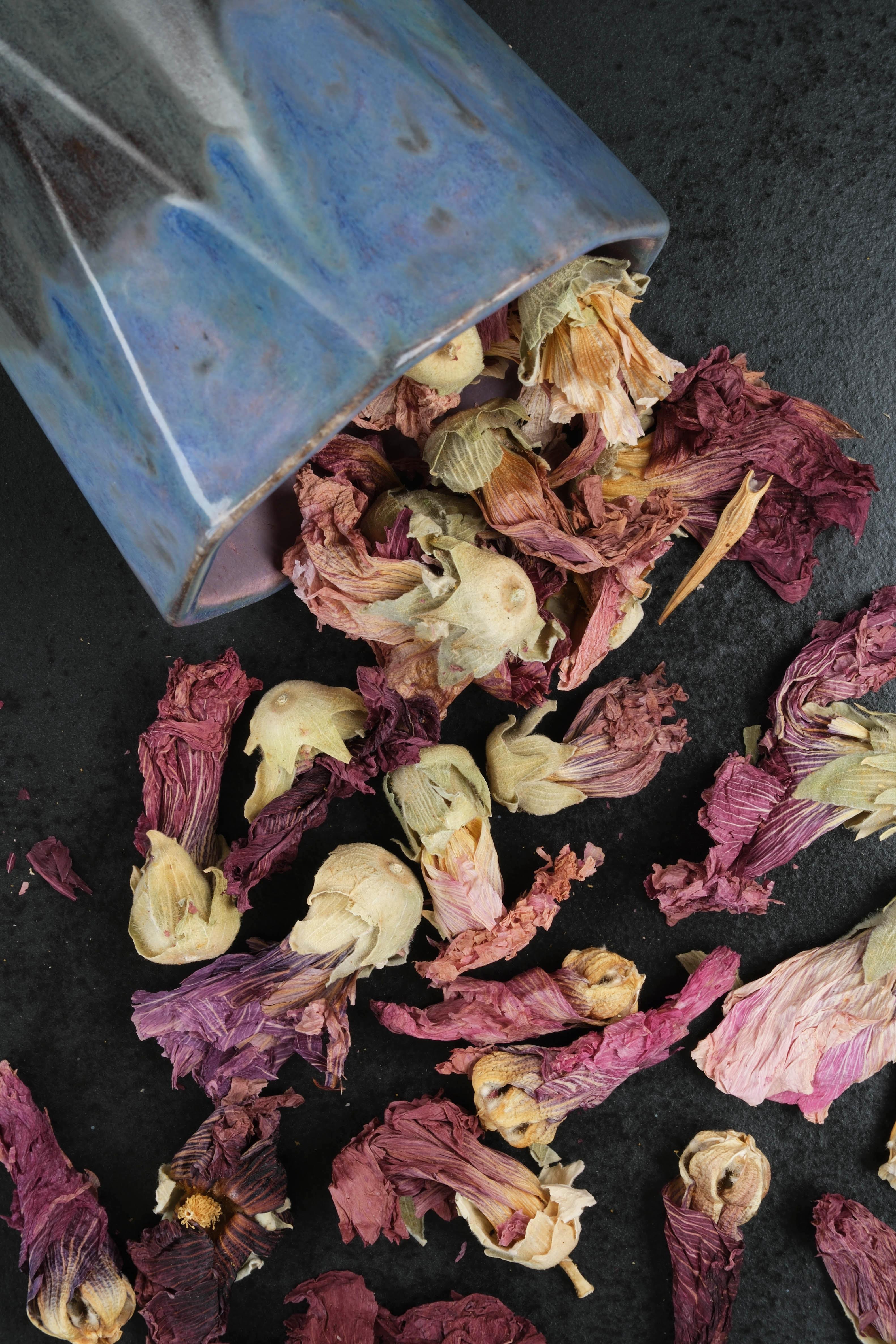 Hatmi Çiçeği Çayı