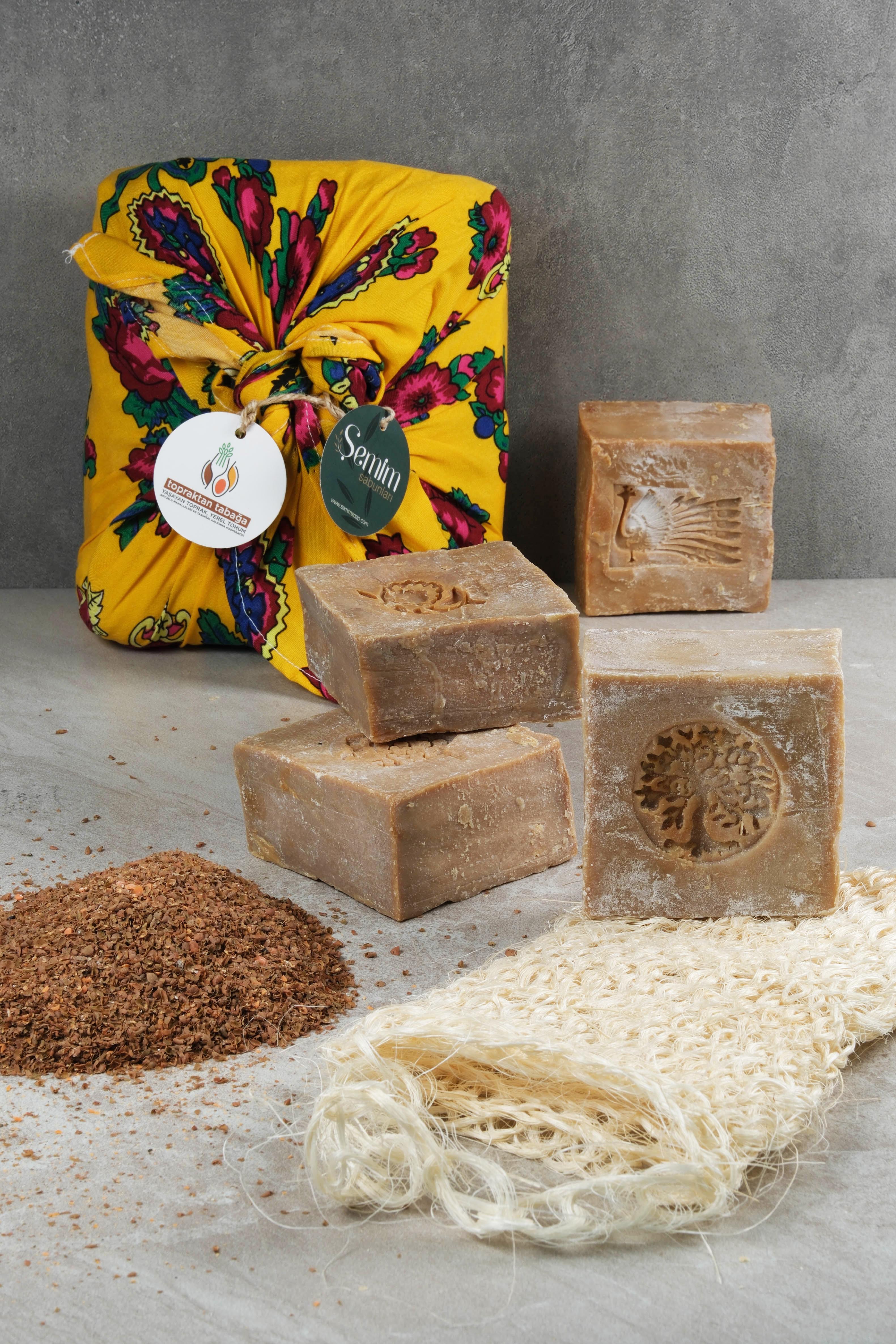 ZEYTİNYAĞLI SABUN + LİF + MERCİMEK KEPEĞİ