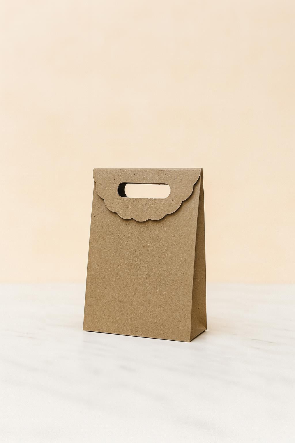 El Geçme Kraft Çanta Karton Hediye Çantası 11,5X17 Cm 25li