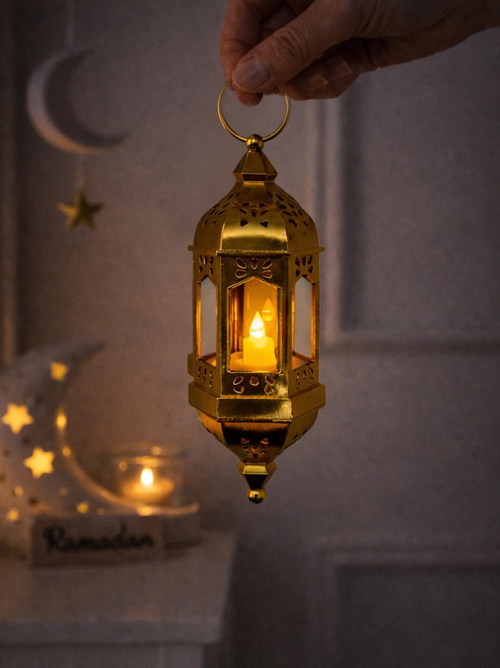 Asılabilir Ramazan Temalı Led Işıklı Pilli Dekoratif Fener – Altın 20 cm