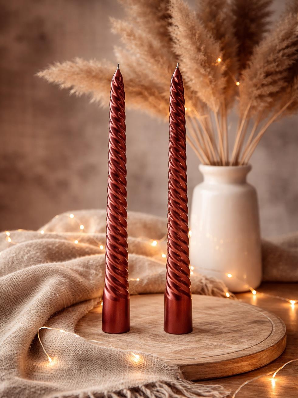 Metalik Kırmızı Spiral Şamdan Mum – Dekoratif Masa Dekoru 2li