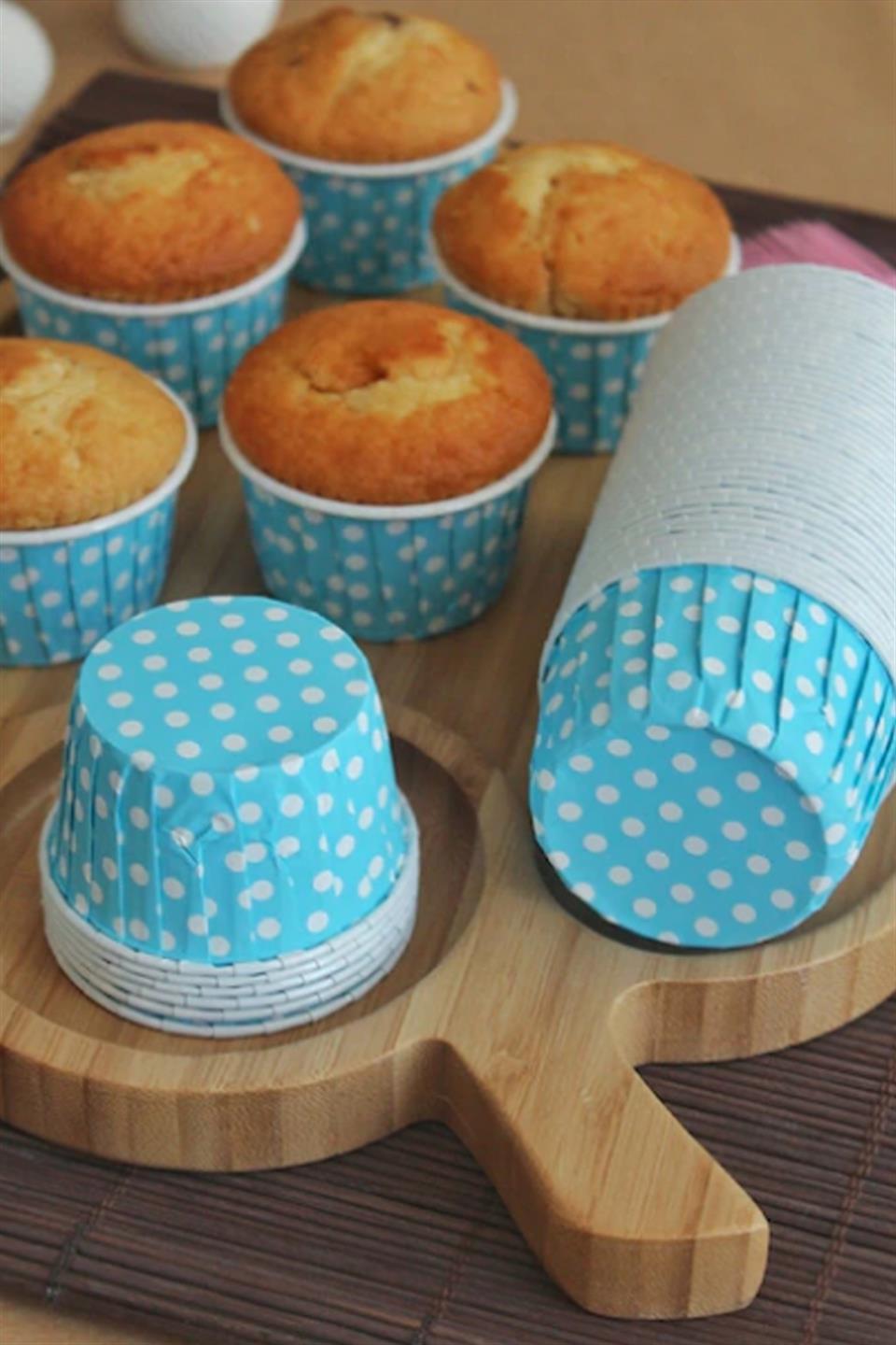 Muffin Kek Kapsülü Mavi Puantiyeli Kağıt Cupcake Kalıbı 25Li