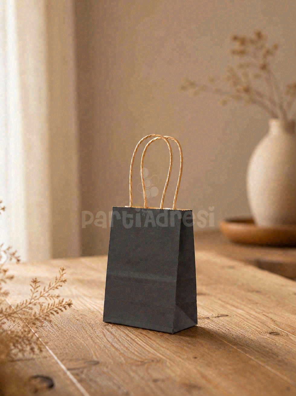 Siyah Mini Boy Kağıt Çanta – Hediye Çantası 10x15x5 cm 12li
