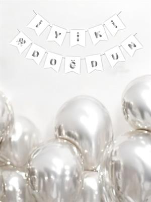 İyi Ki Doğdun Beyaz-Gümüş Yazı