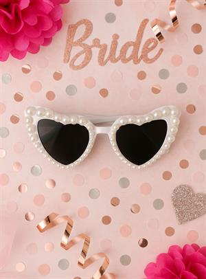 İncili Kalp Çerçeveli Parti Gözlüğü Bekarlığa Veda Partisi Gözlük