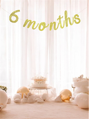 Yarım Yaş 6 Months Yazı Altın Simli Banner