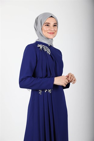 Kadın Gri Taş Detaylı Krep Şifon Doku Tesettür Abiye Elbise