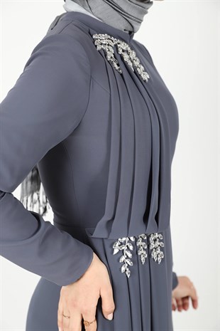 Kadın Gri Taş Detaylı Krep Şifon Doku Tesettür Abiye Elbise