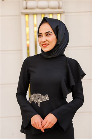 Kadın Siyah Krep Kumaş Beli İşleme Detaylı Balık Model Tesettür Abiye Elbise