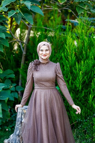 Kadın Tomurcuk Detaylı Işıltılı Tesettür Abiye Elbise