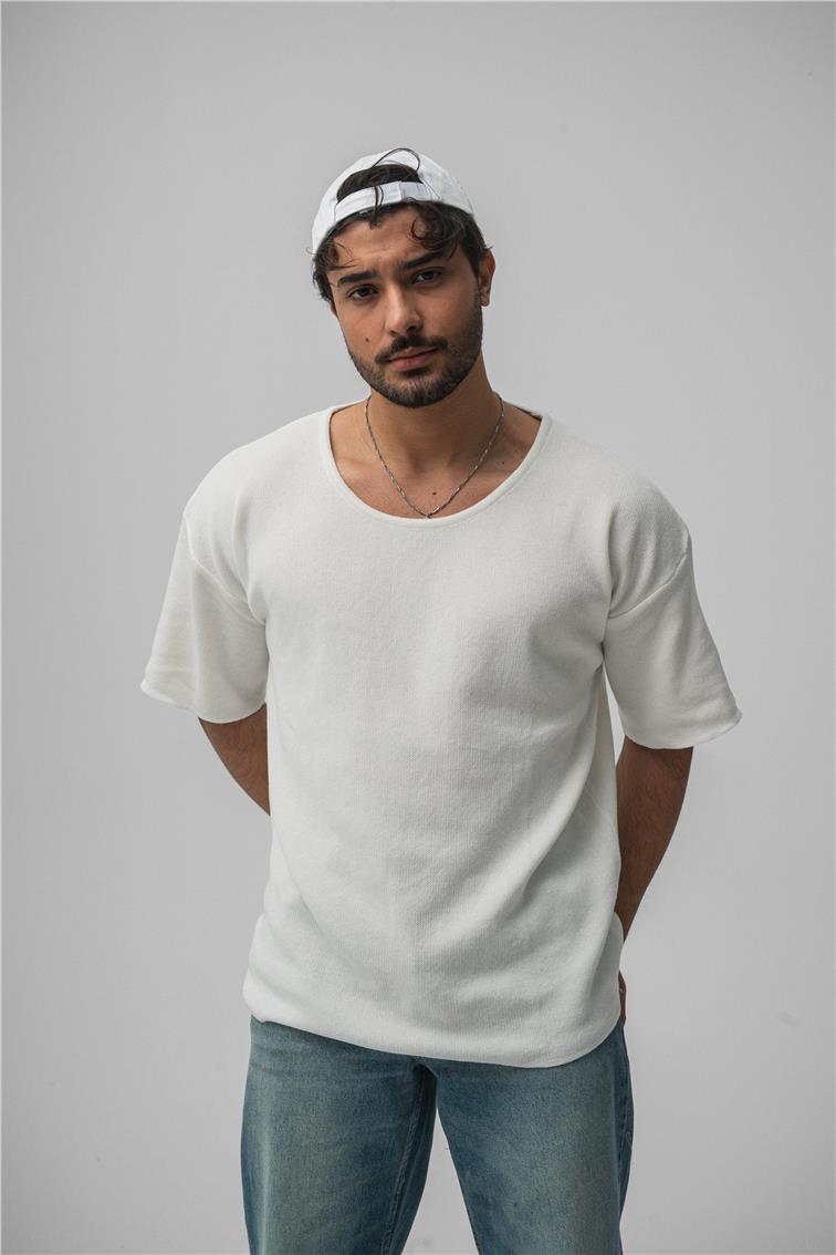 Açık Yaka Oversize T-Shirt Beyaz