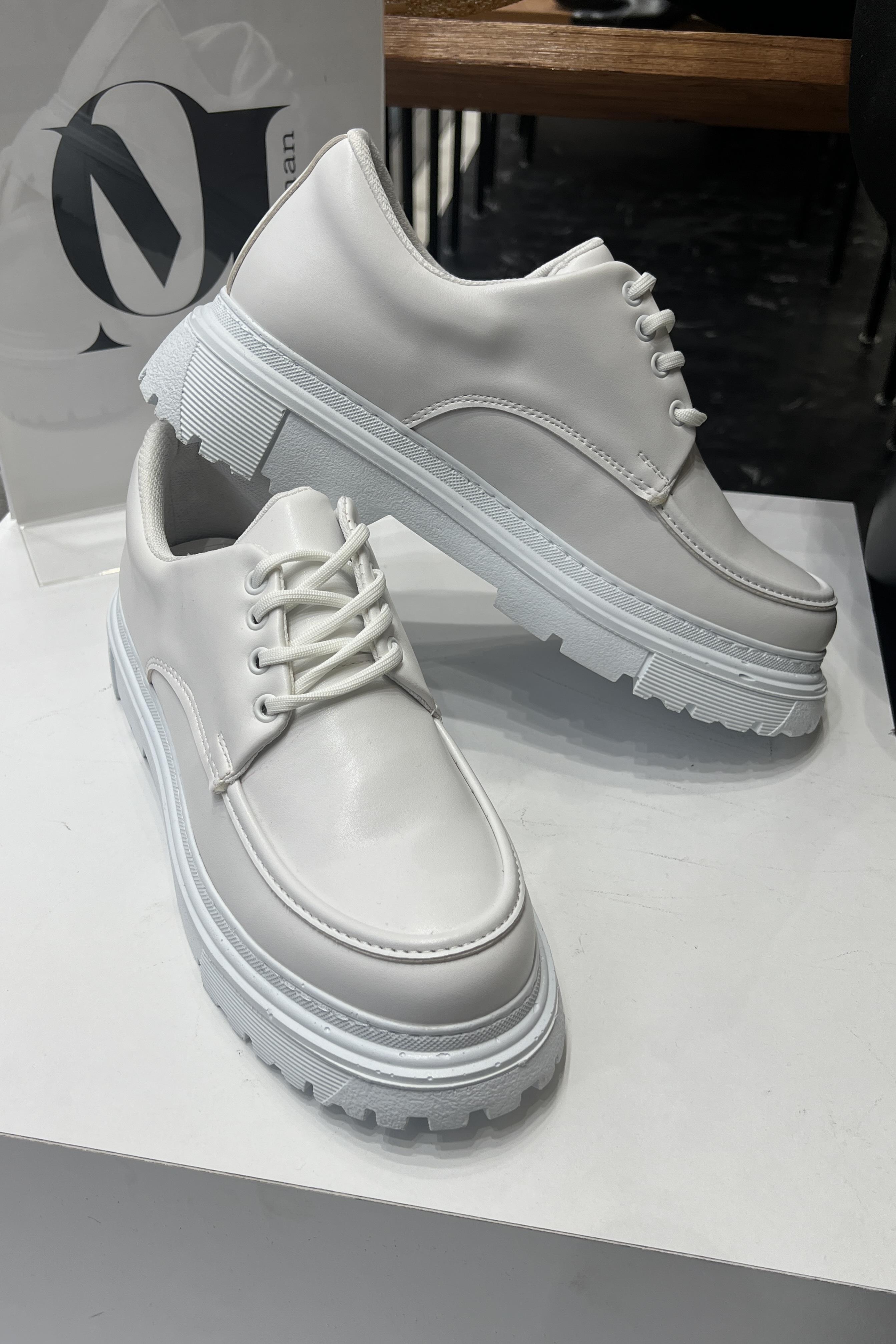 Bağlamalı Makosen  Ayakkabı Beyaz