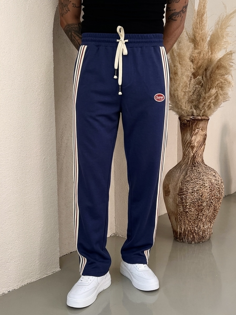 Champ Renkli Nakışlı Bol Esofman Lacivert