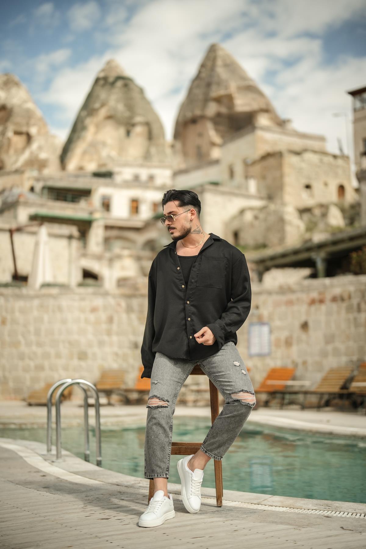 Çift Dizi Yırtık Mom Jean Yıkamalı Siyah