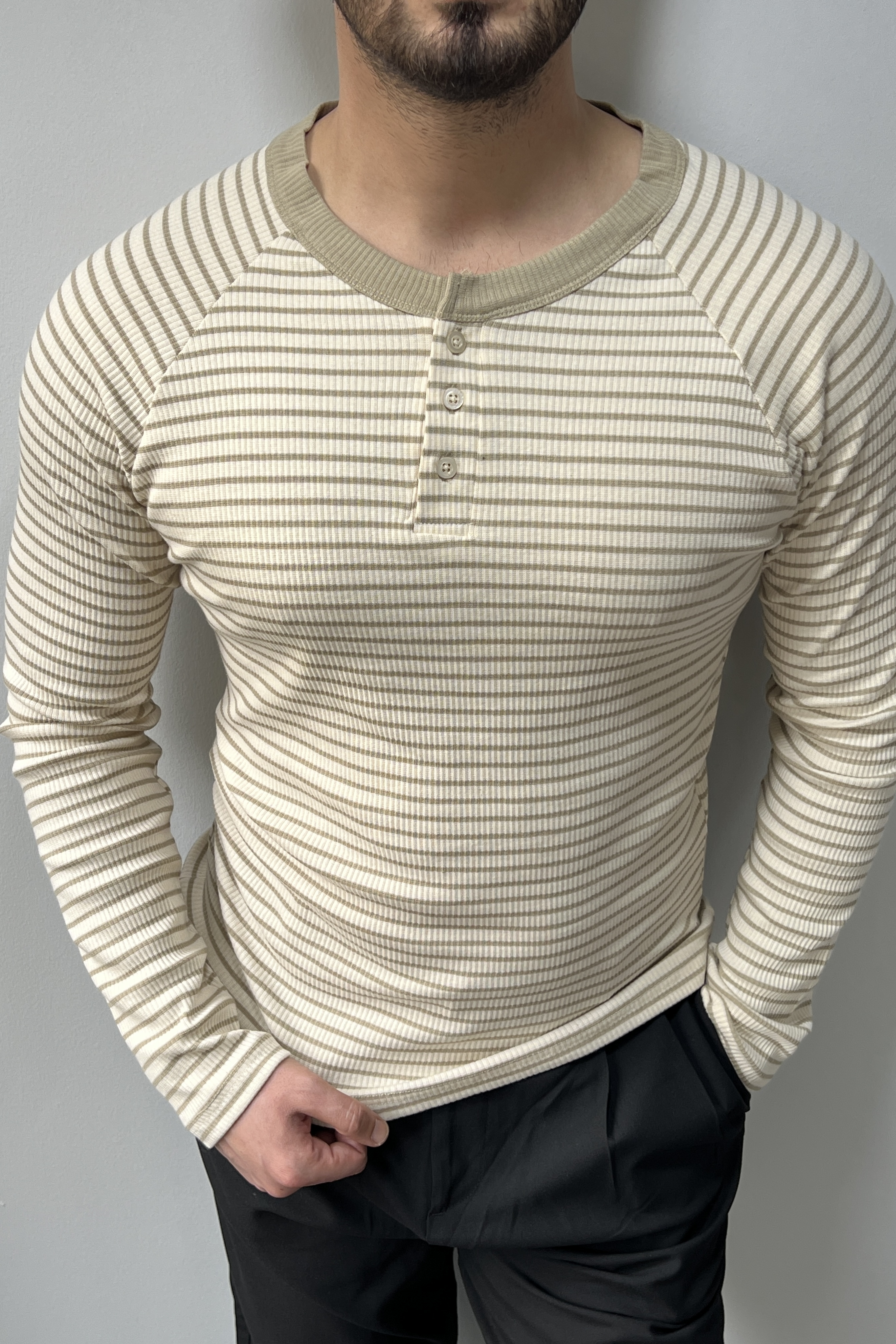 Çizgili Hakim Yaka Kazak Krem