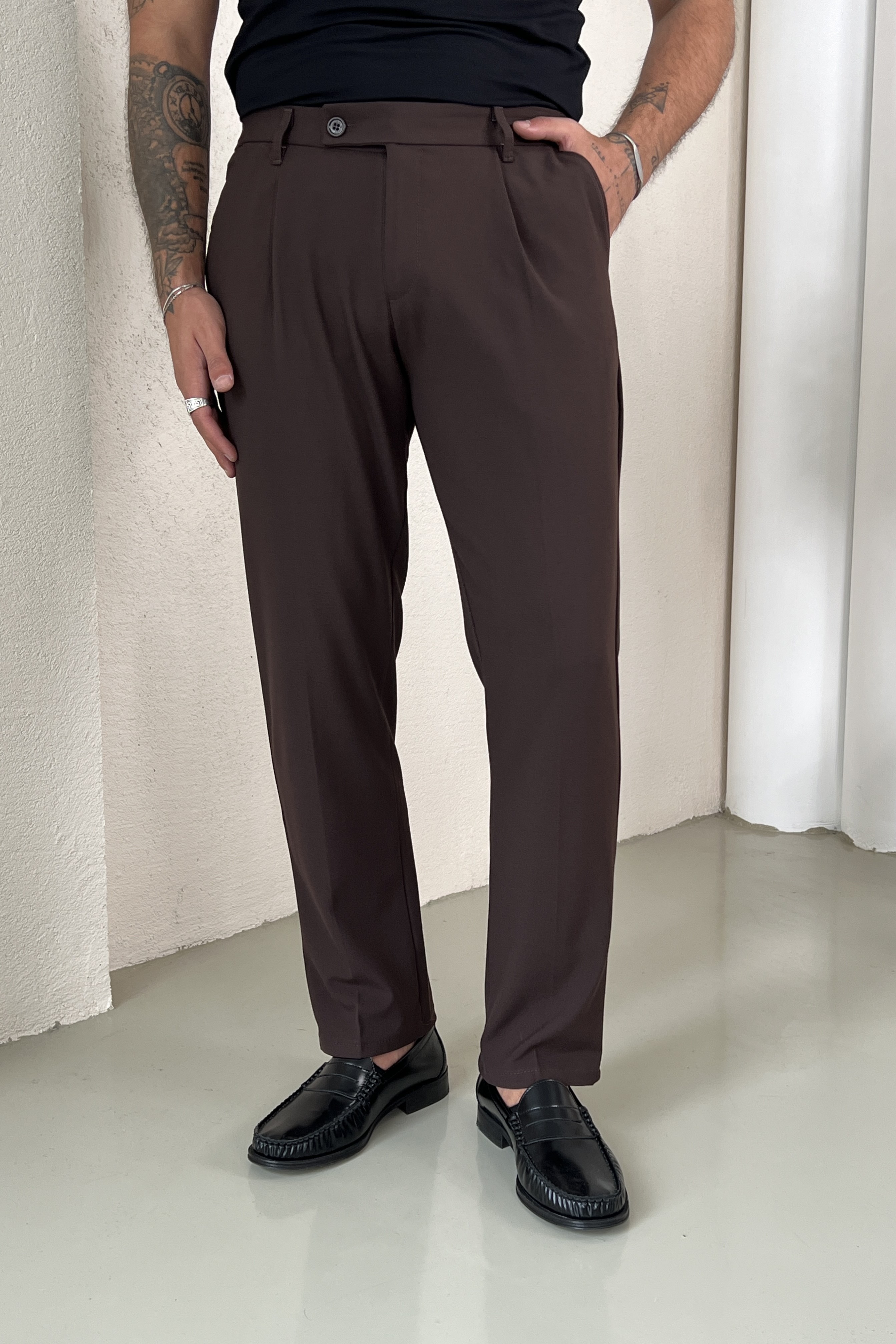 Dilli Kapamalı Regular Klasik Pantolon Kahve