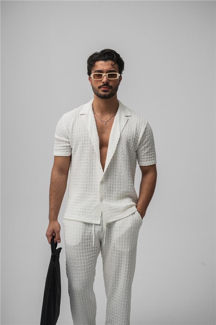 Dokulu Kumaş Oversize Gömlek Beyaz