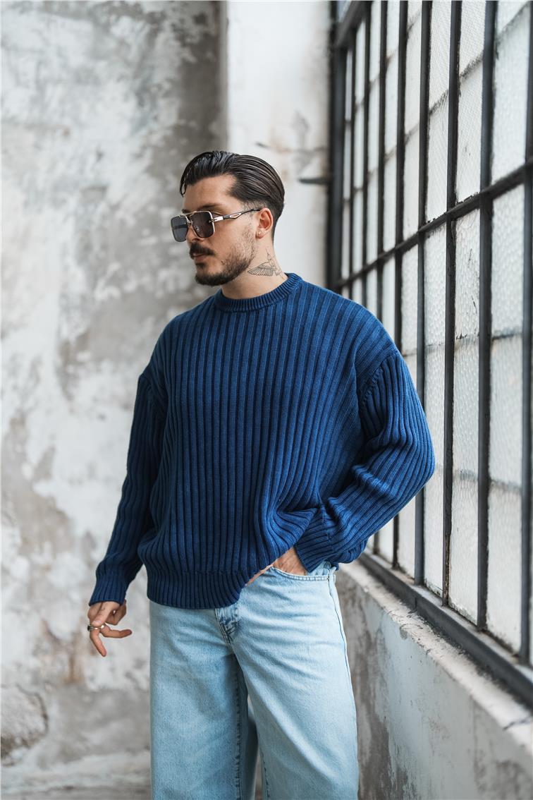 Dolgun Kumaş Yıkamalı Oversize Kazak Yıkamalı İndigo