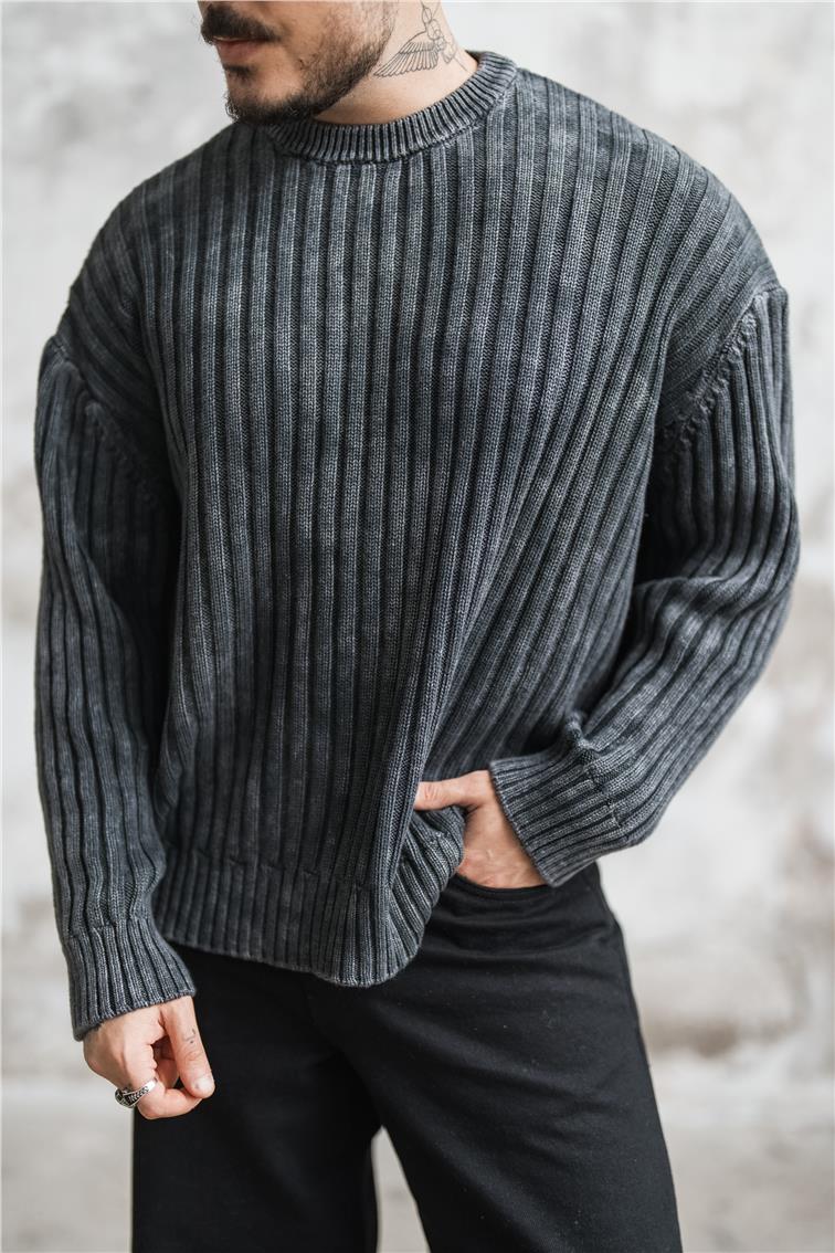 Dolgun Kumaş Yıkamalı Oversize Kazak Yıkamalı Siyah