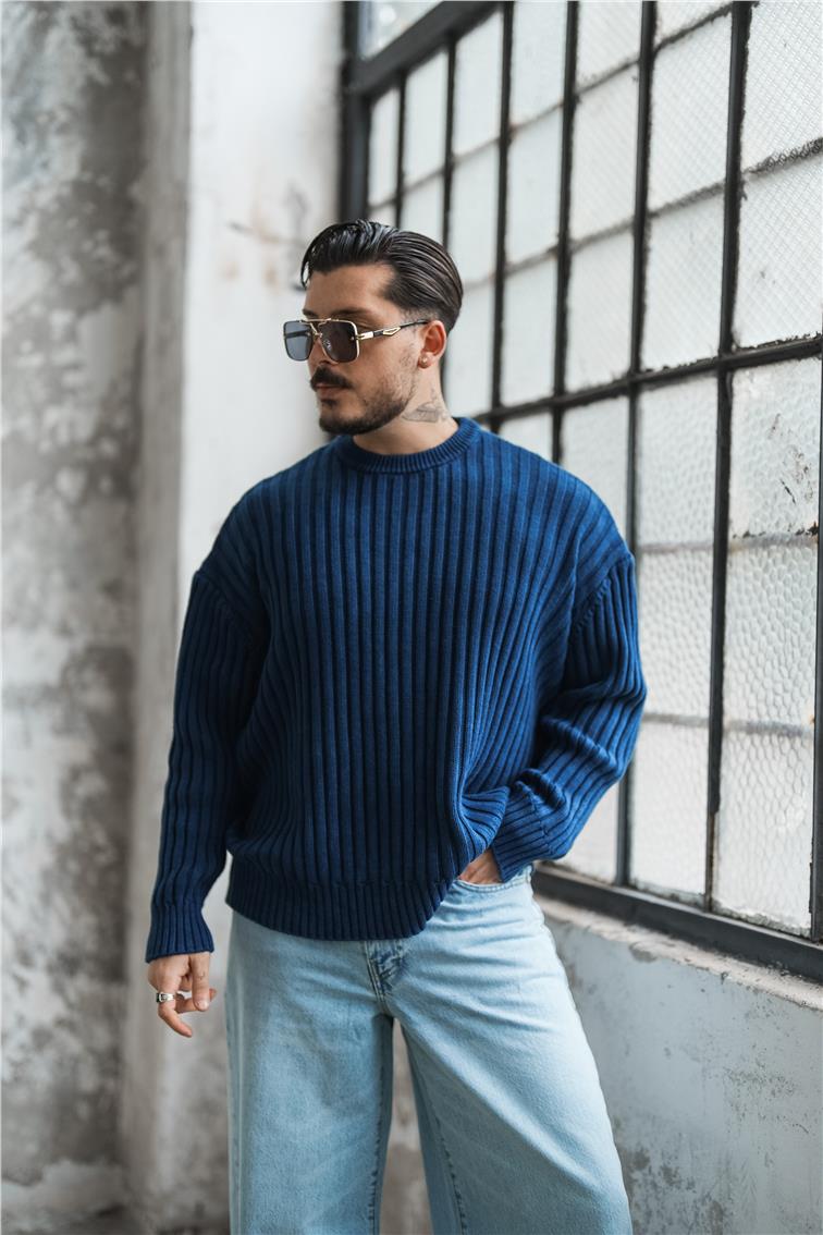 Dolgun Kumaş Yıkamalı Oversize Kazak Yıkamalı İndigo