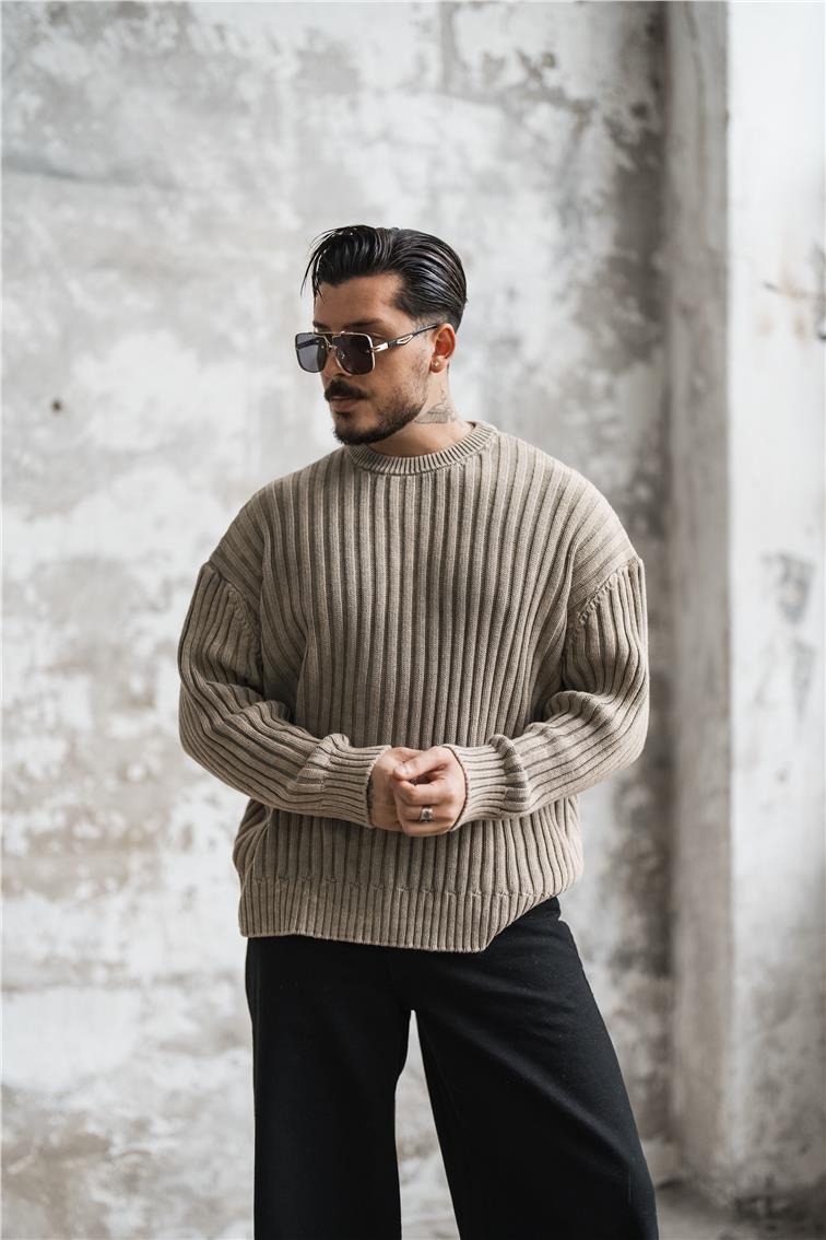 Dolgun Kumaş Yıkamalı Oversize Kazak Yıkamalı Bej