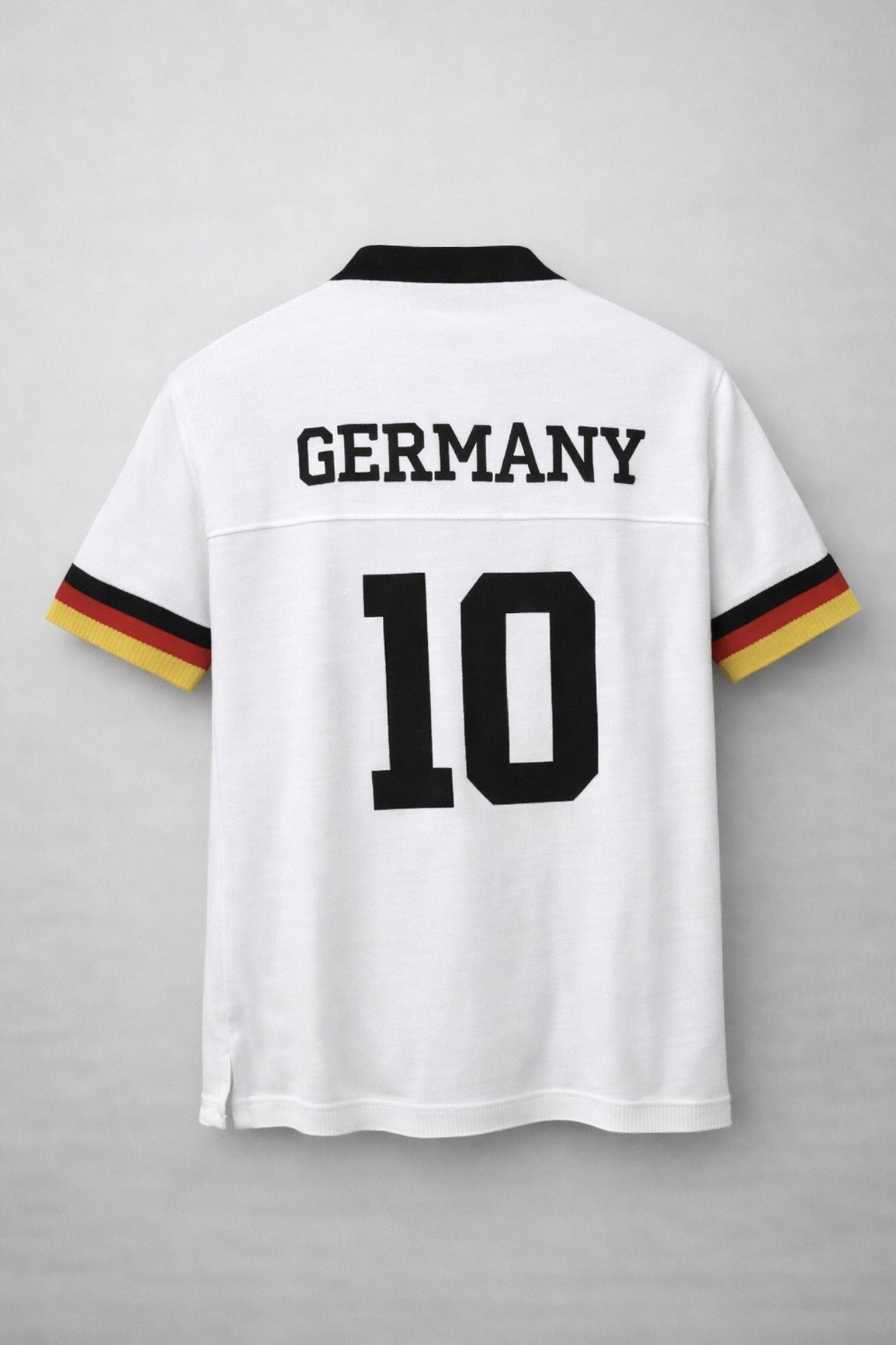 Germany Nakışlı Oversize Triko Tshirt Beyaz
