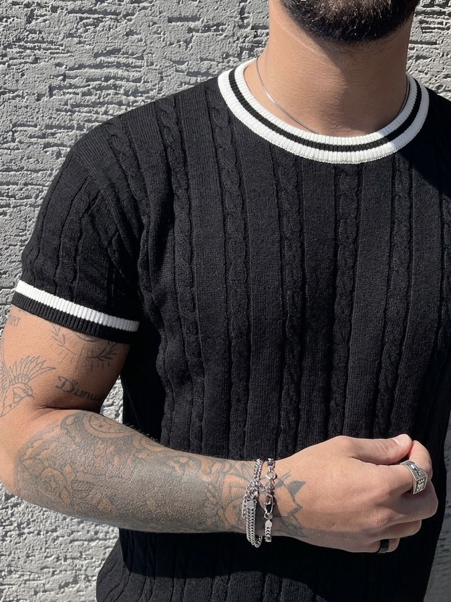 İşlemeli Renk Detay Triko Tshirt Siyah