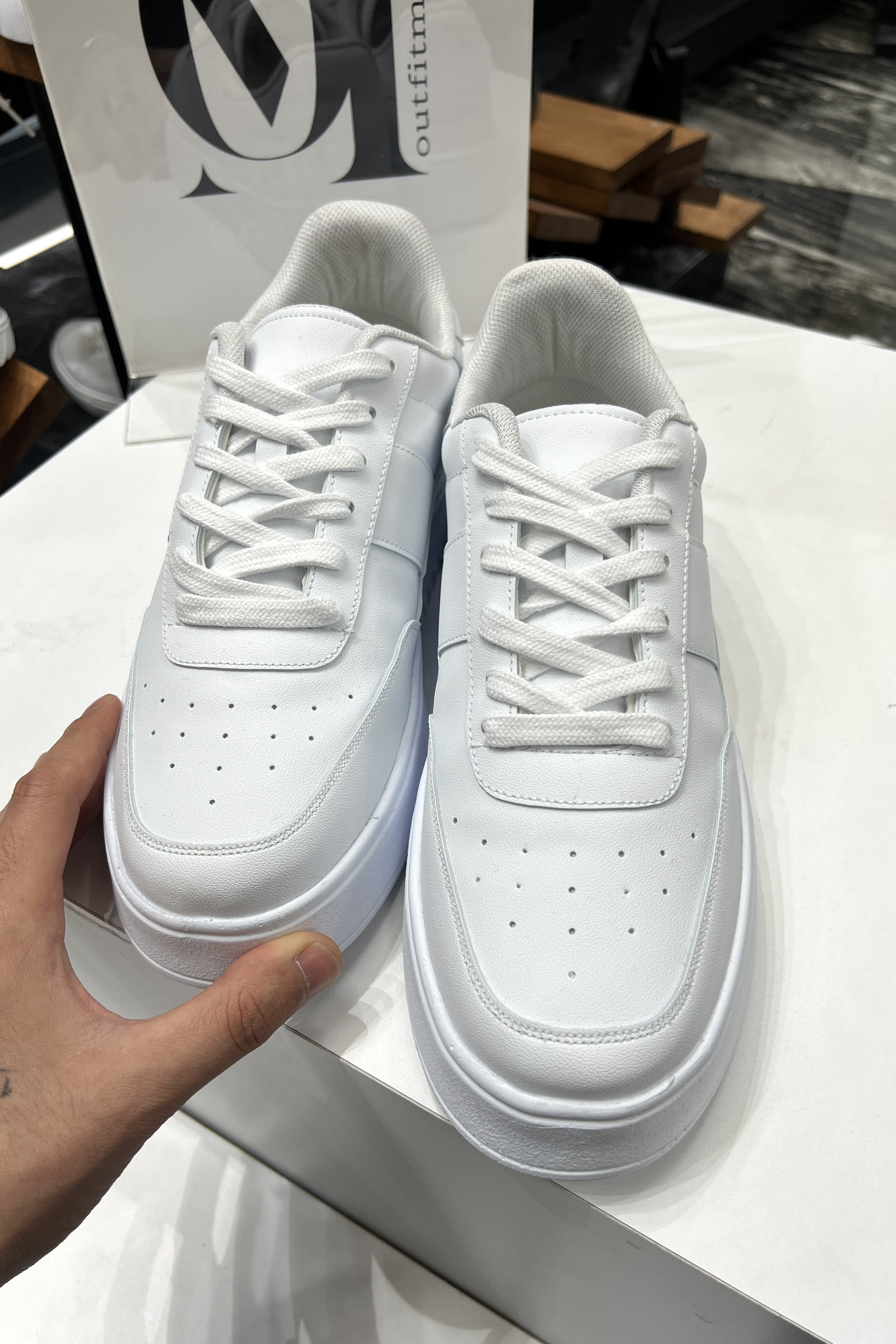 Kalın Tabanlı Basic Spor Ayakkabı Beyaz