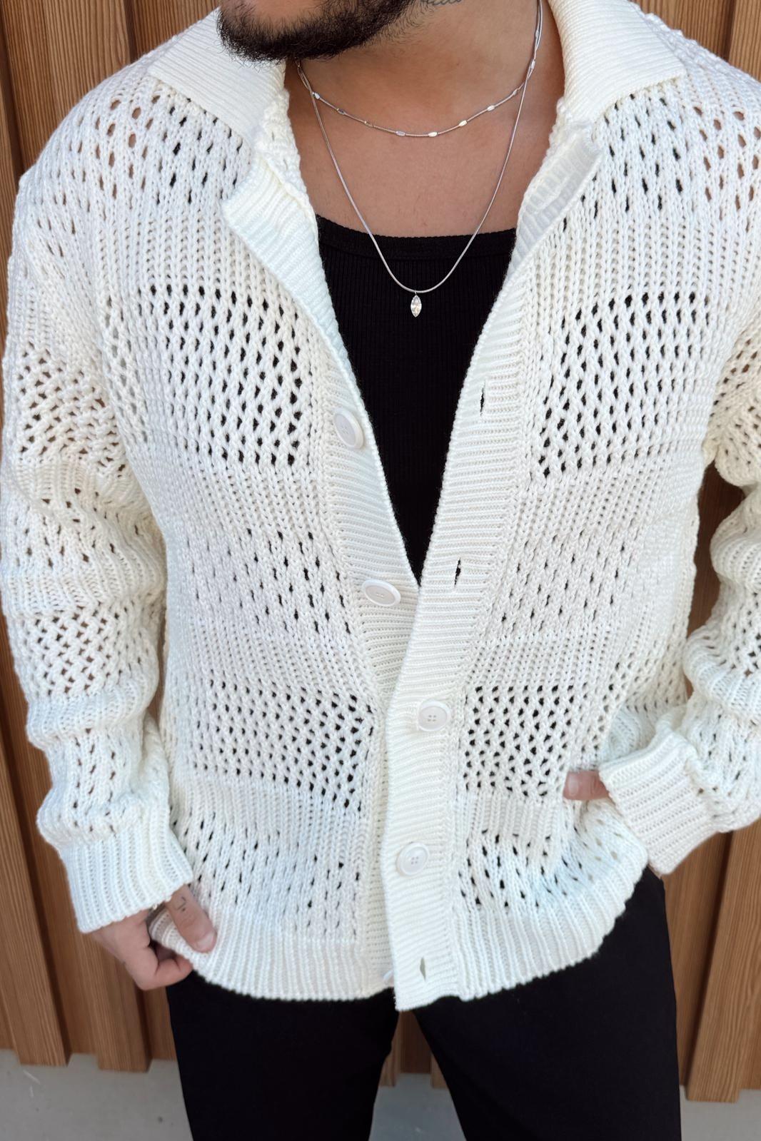 Oversize Düğmeli Örgü Hırka Beyaz