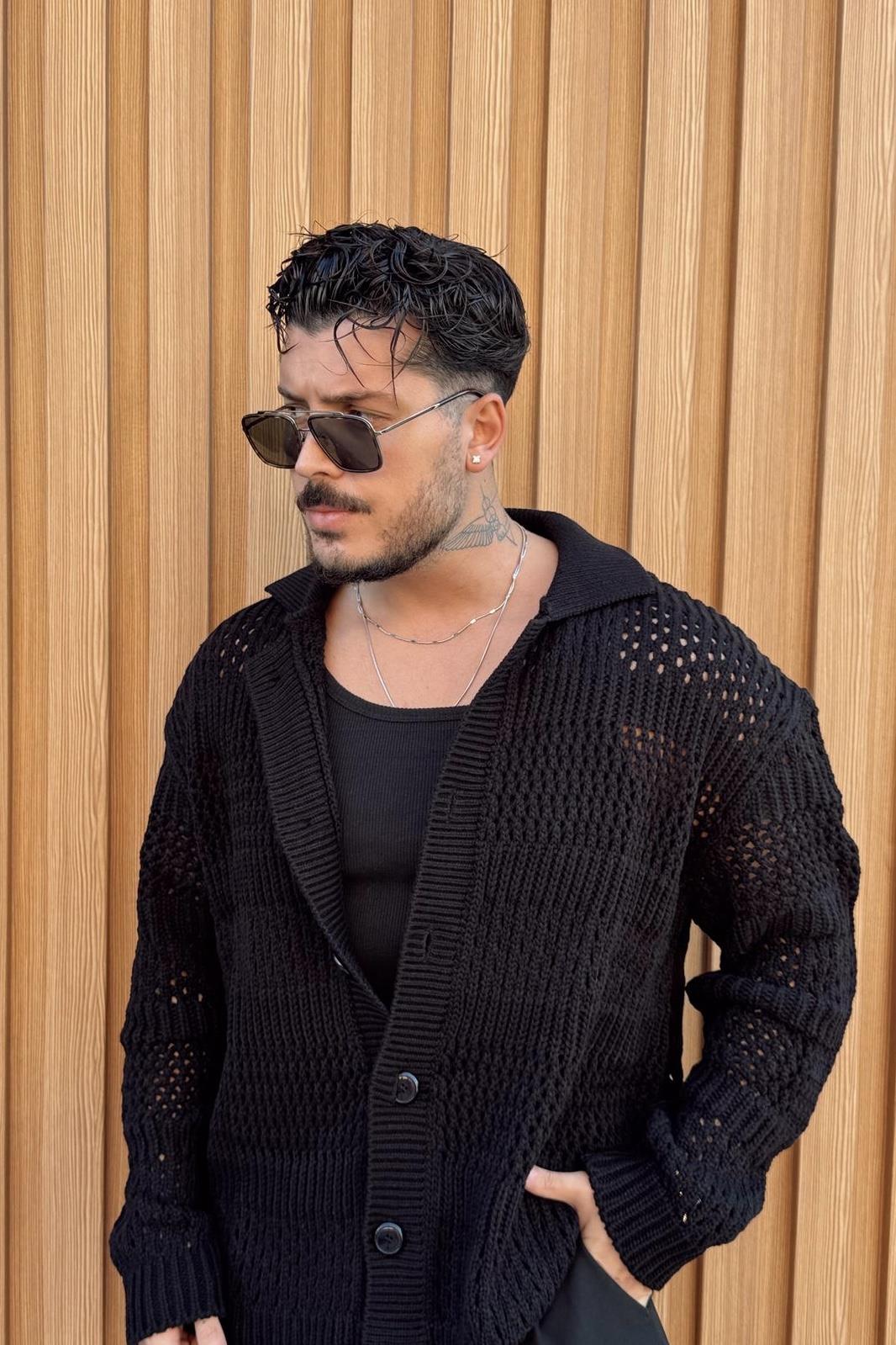 Oversize Düğmeli Örgü Hırka Siyah