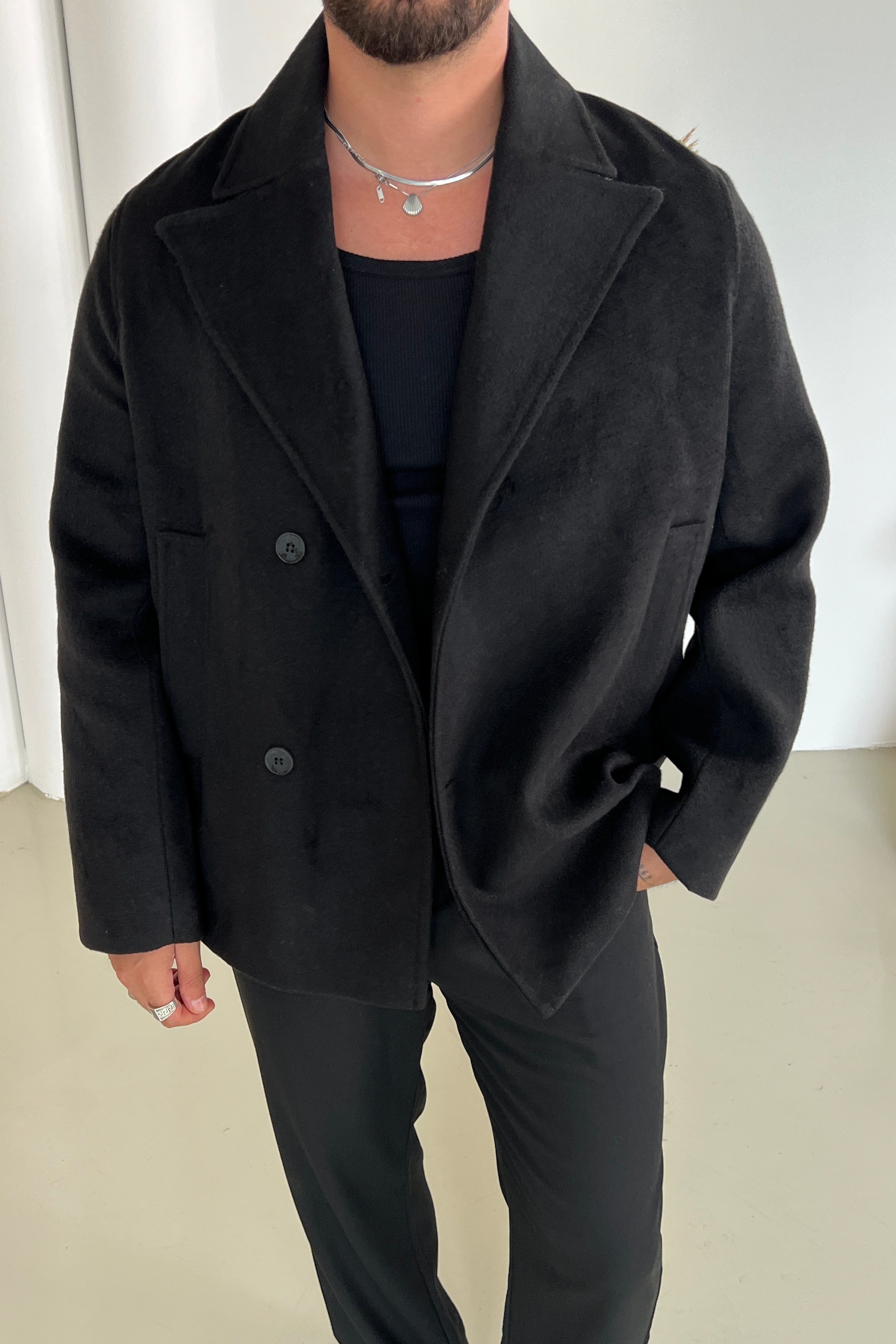 Oversize Kısa Kaşe Kaban Siyah
