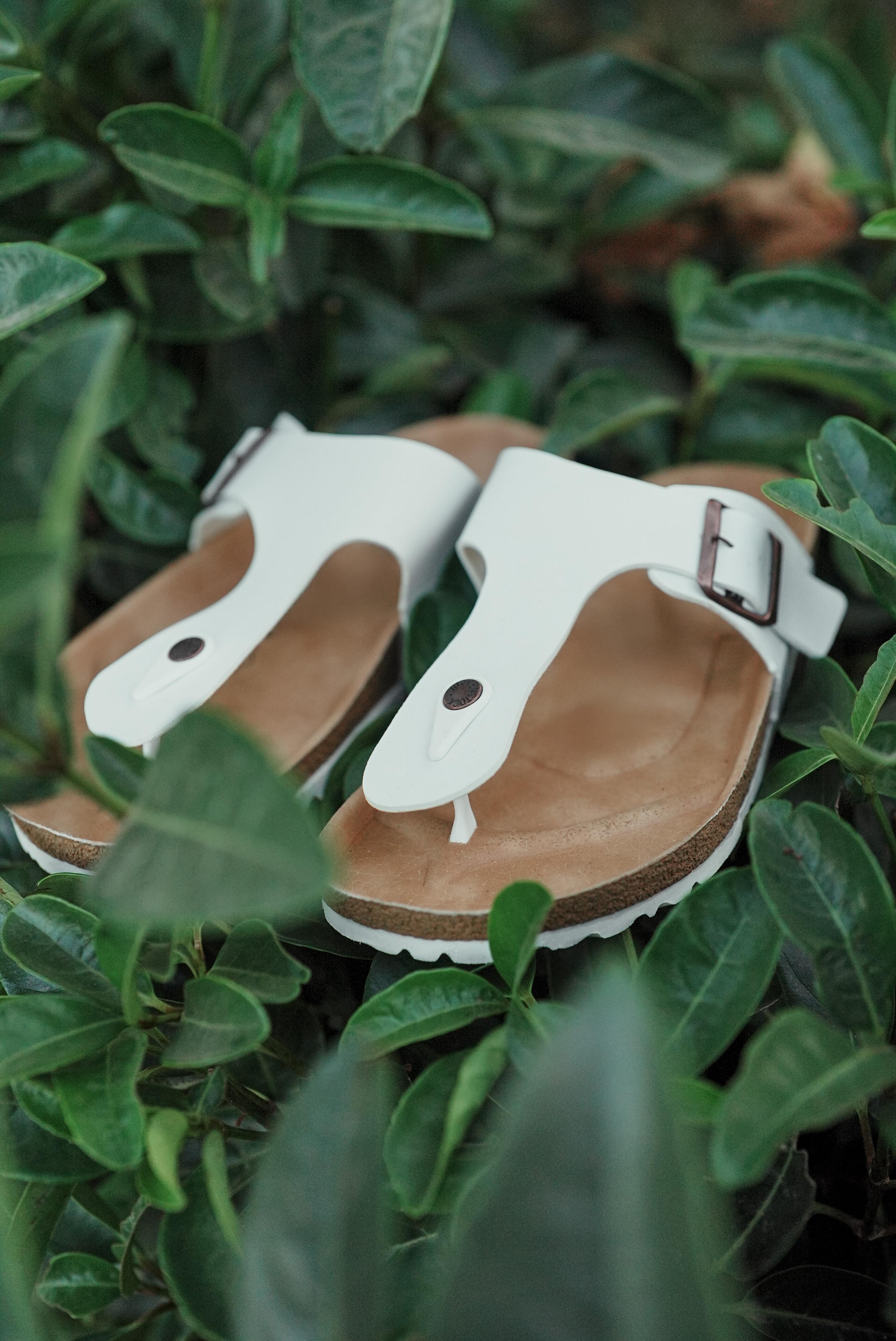 PARMAK ARASI TERLİK Beyaz