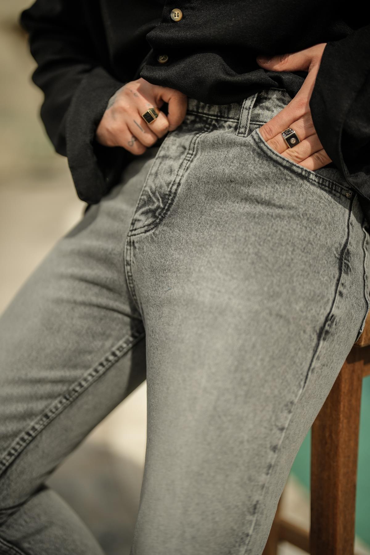 Santos Mom Jean Yıkamalı Gri