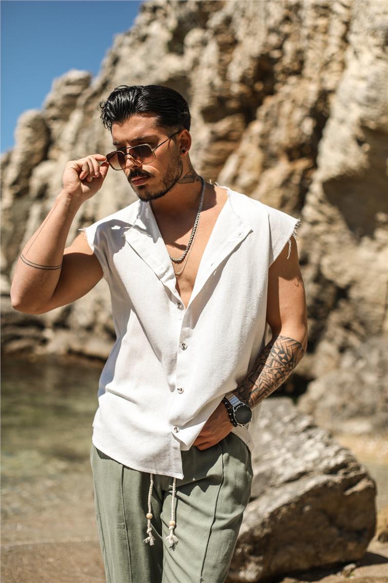 Sıfır Kol Yırtık Detaylı Oversize Gömlek Beyaz