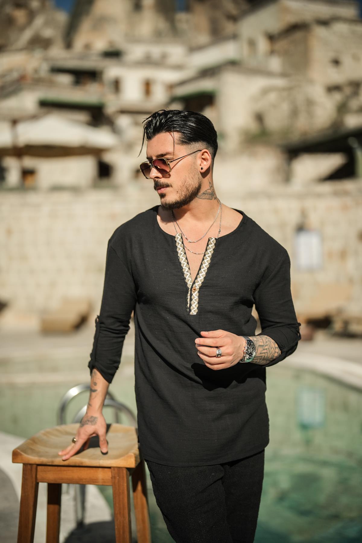 V Yaka Otantik Desenli Keten T-Shirt Siyah